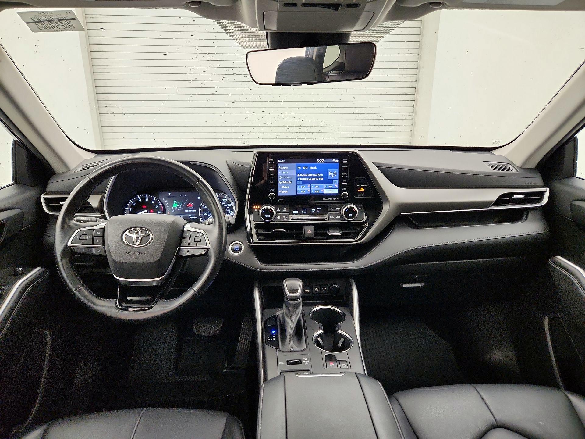 Thumbnail: 2021 Toyota Highlander - 9