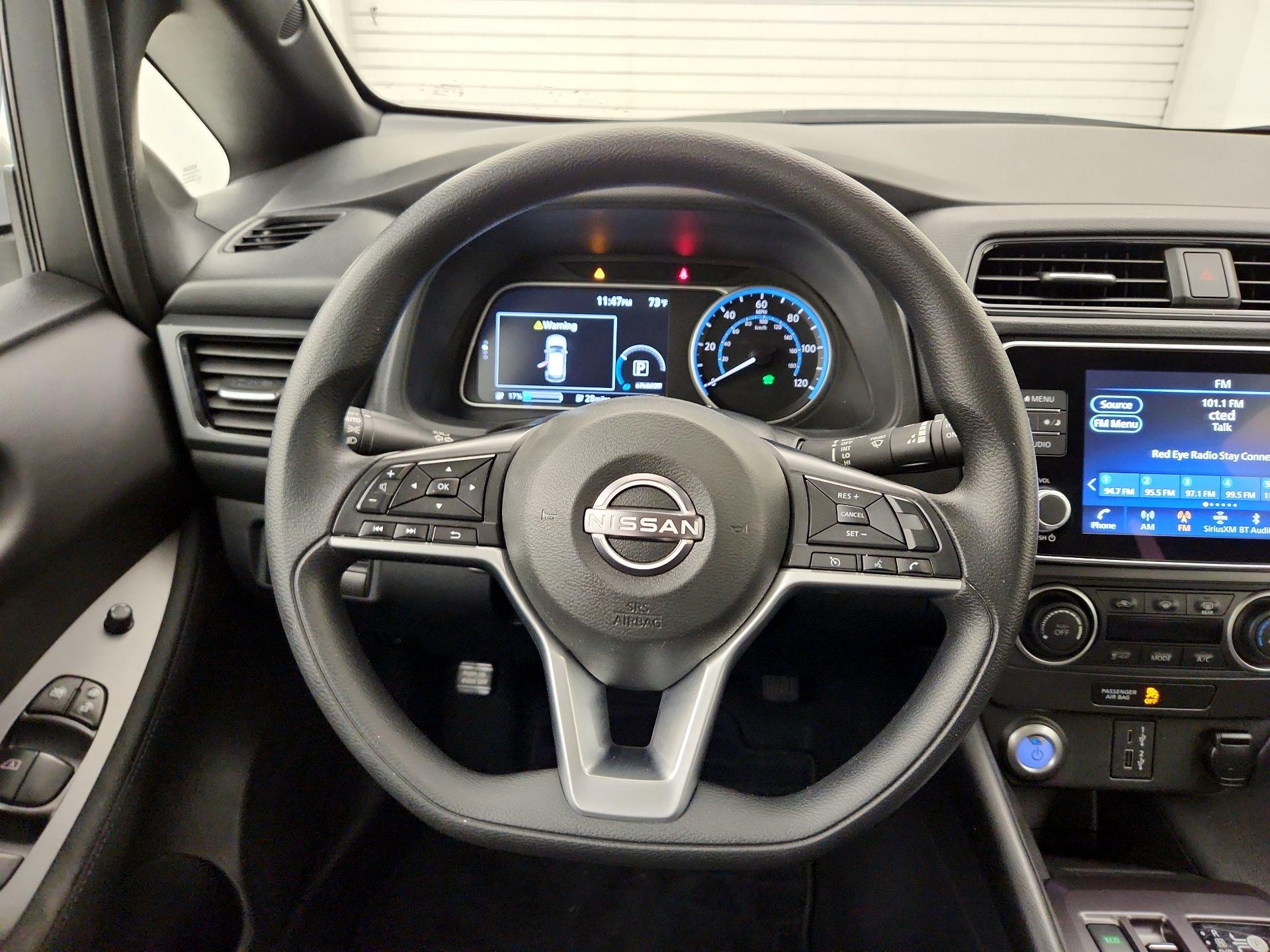 Thumbnail: 2023 Nissan Leaf - 10