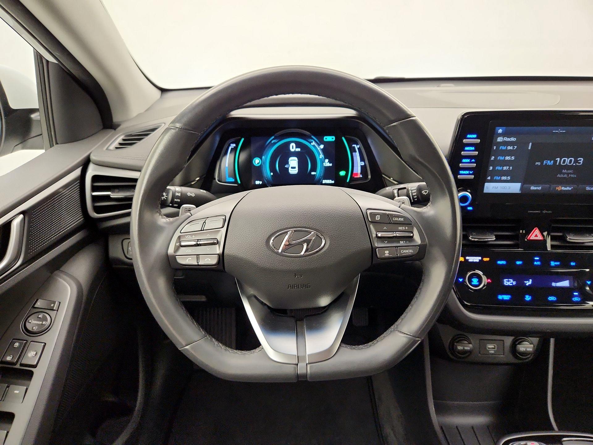 Thumbnail: 2020 Hyundai Ioniq - 10