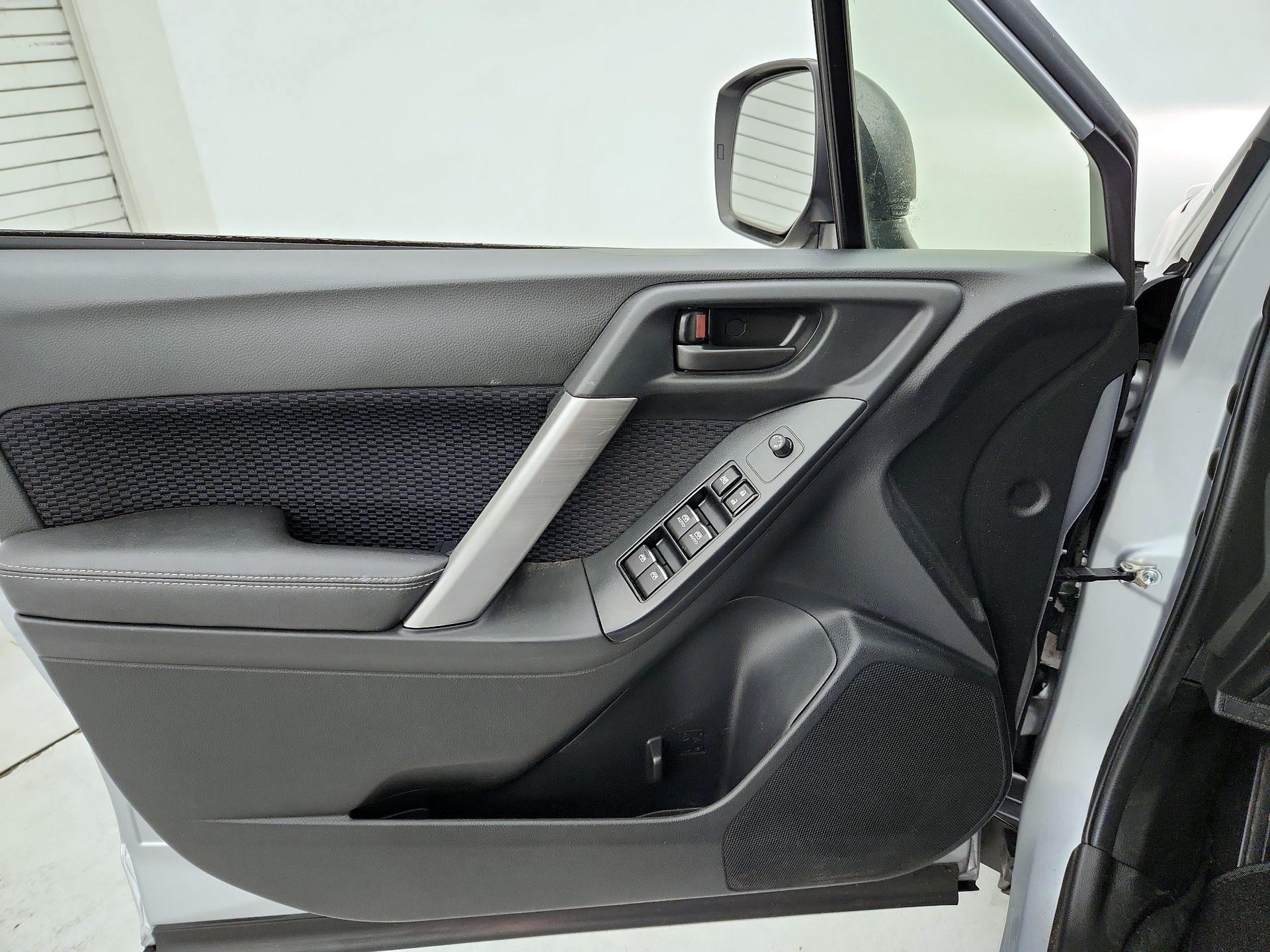 Thumbnail: 2018 Subaru Forester - 12