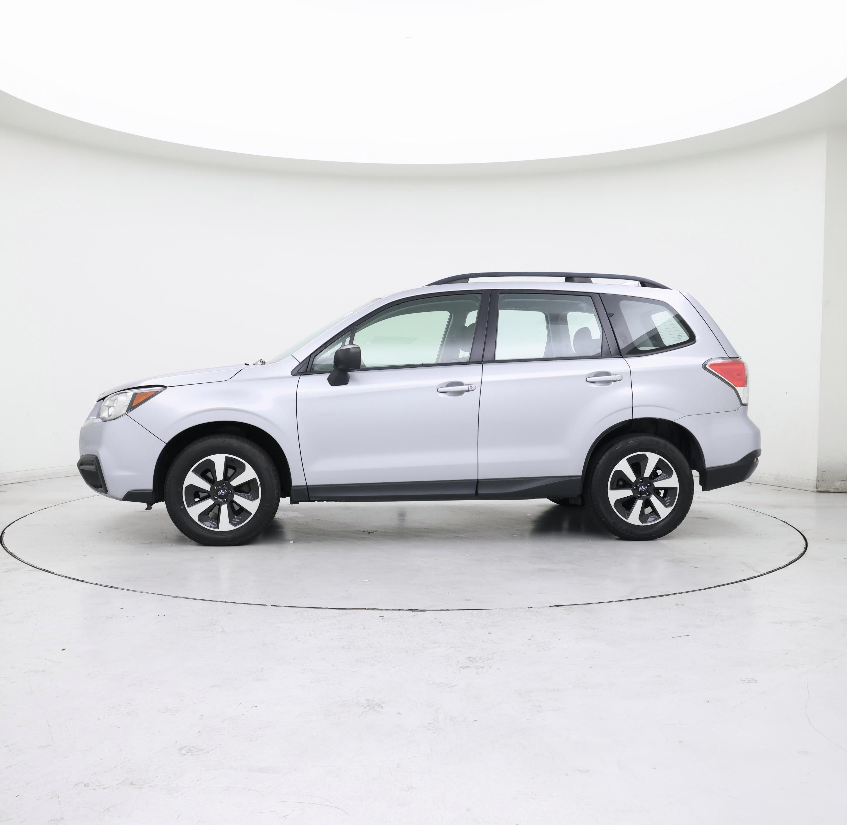 Thumbnail: 2018 Subaru Forester - 3