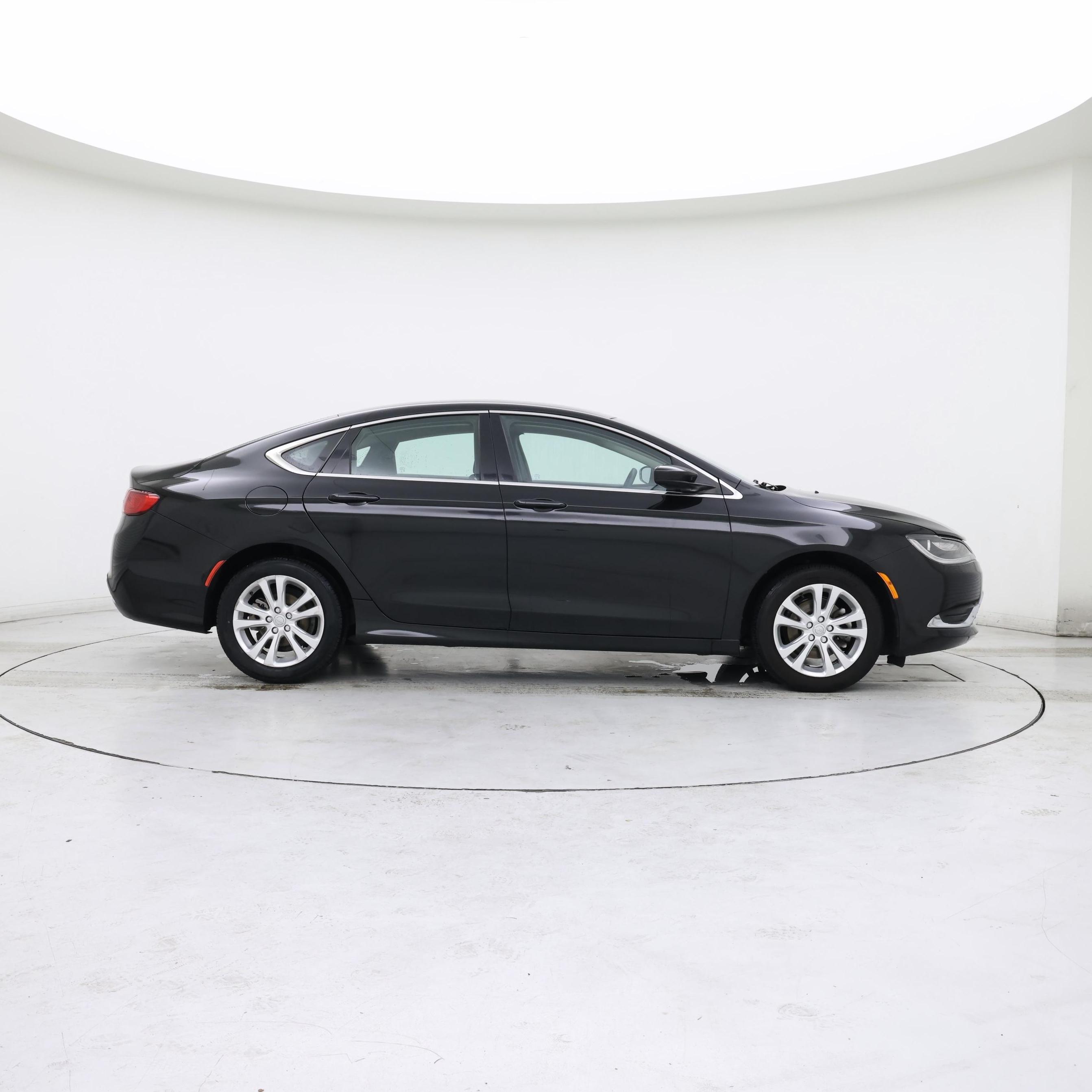 Thumbnail: 2016 Chrysler 200 - 7