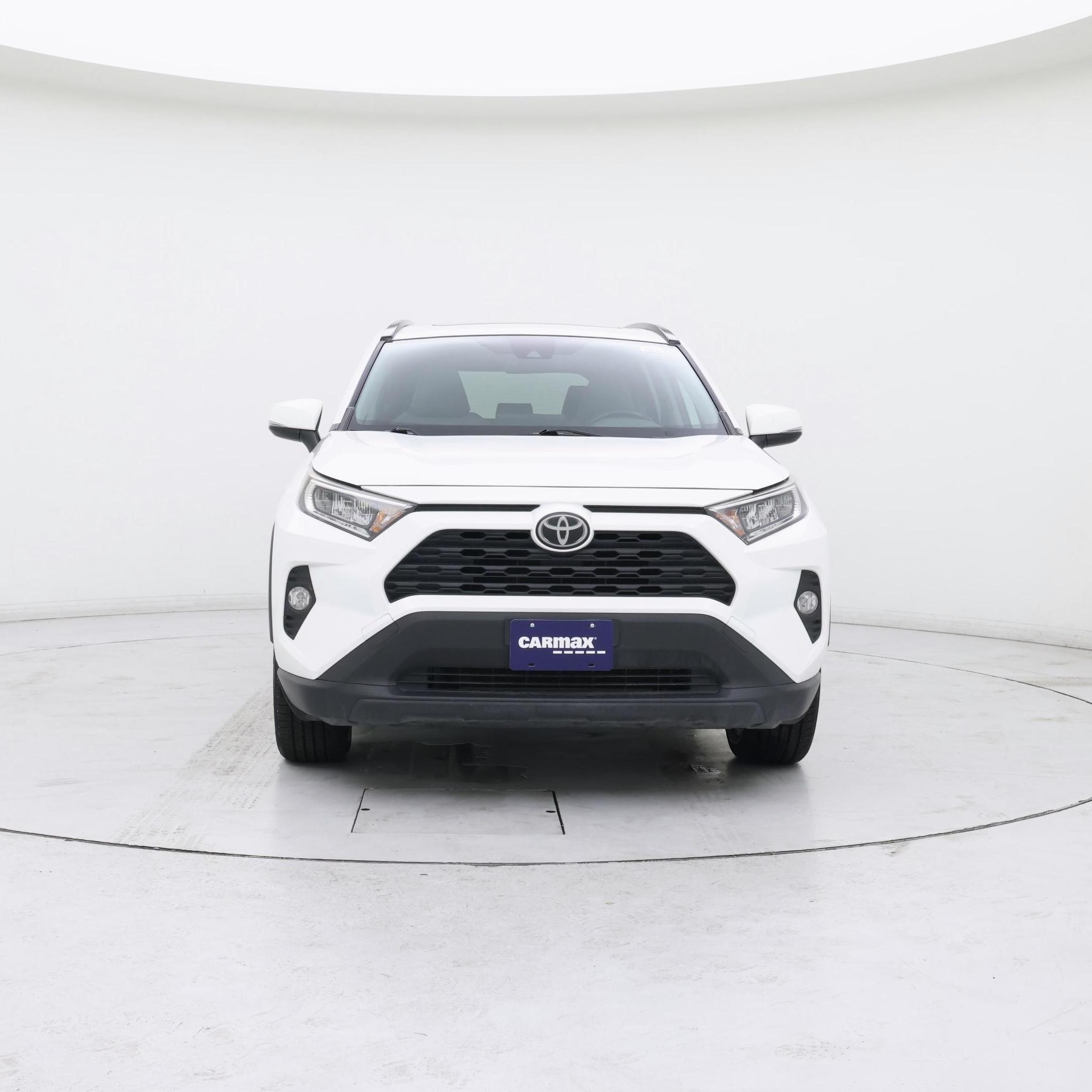 Thumbnail: 2019 Toyota RAV4 - 5