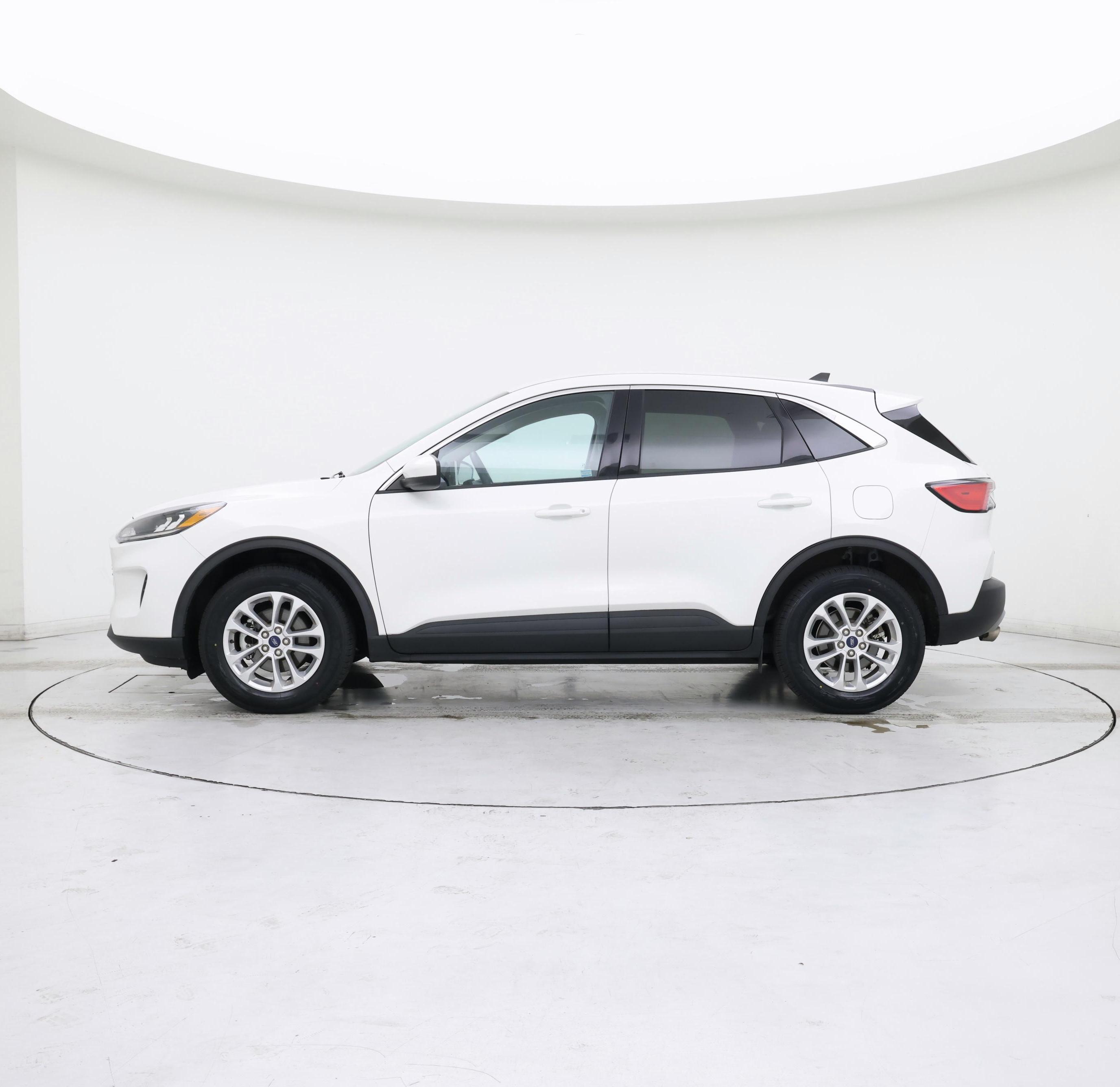Thumbnail: 2020 Ford Escape - 3