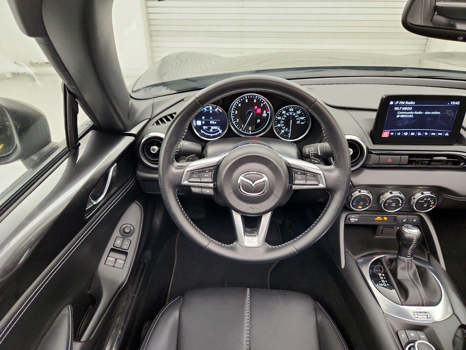 Thumbnail: 2022 Mazda MX-5 Miata - 10