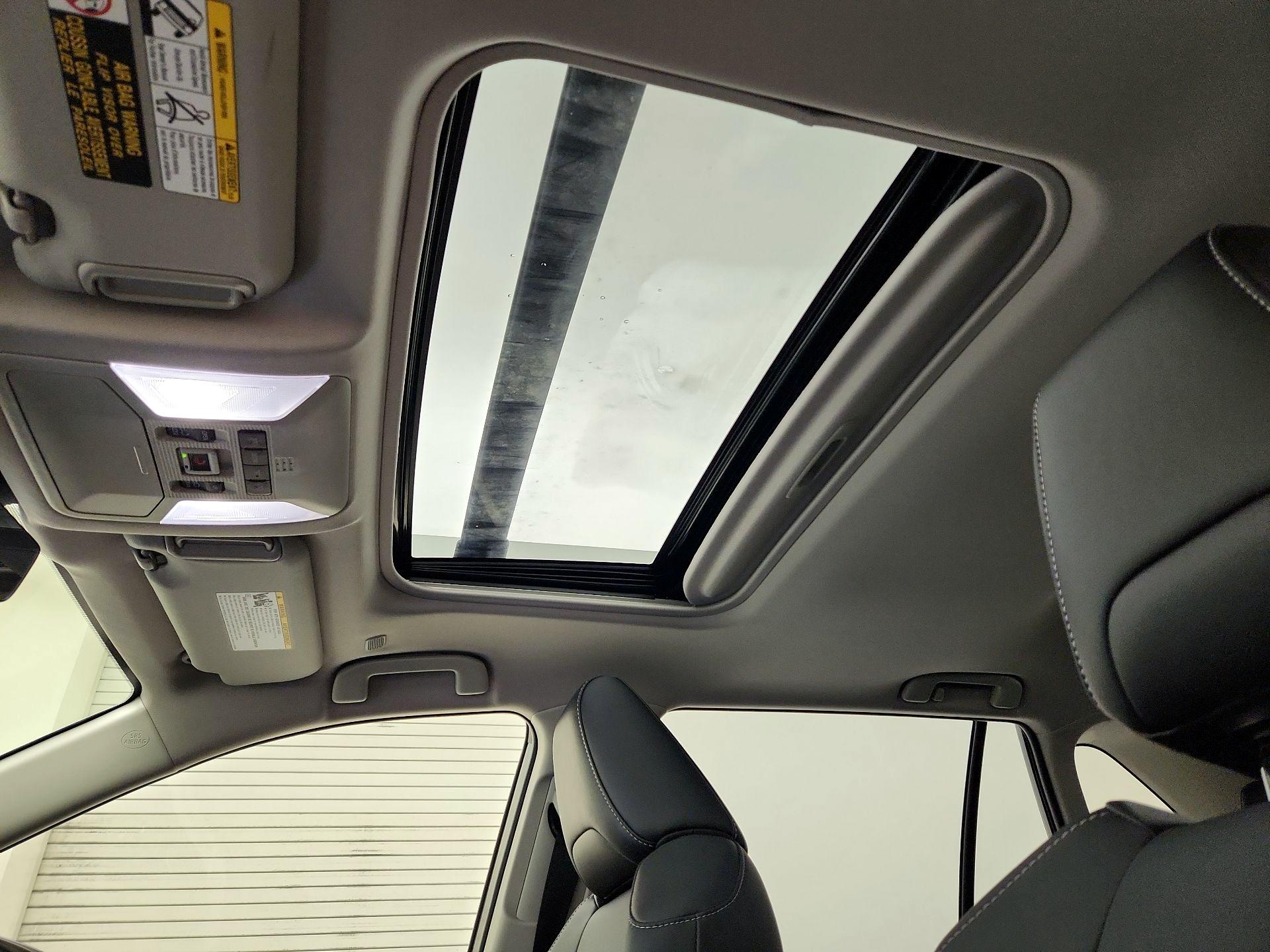 Thumbnail: 2024 Toyota RAV4 - 19