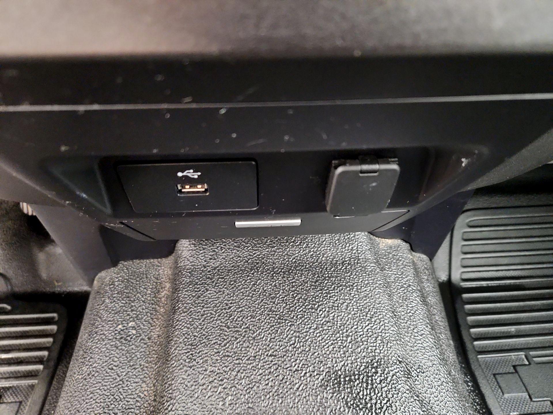 Thumbnail: 2017 Ford F-350 - 17