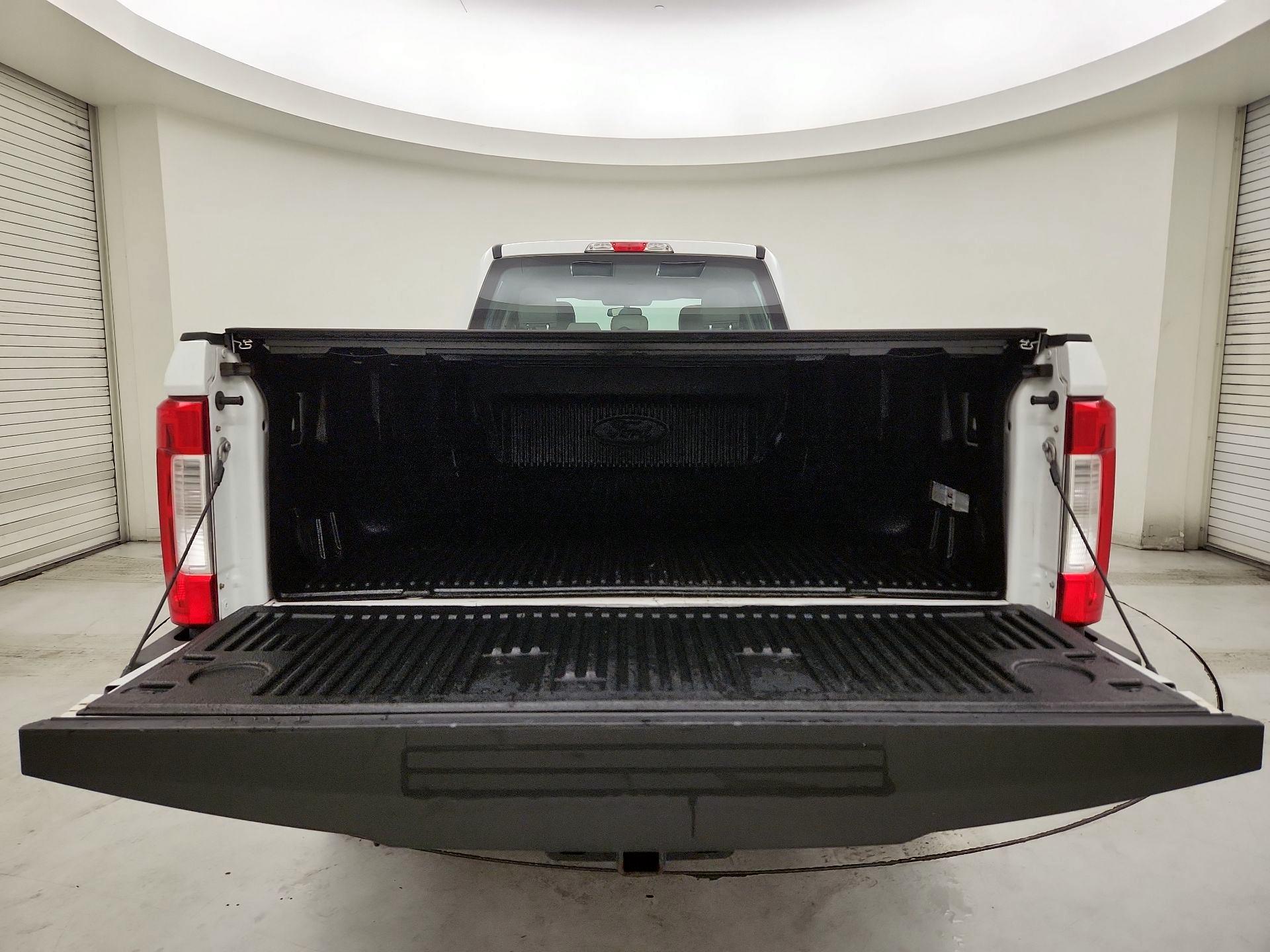 Thumbnail: 2017 Ford F-350 - 19