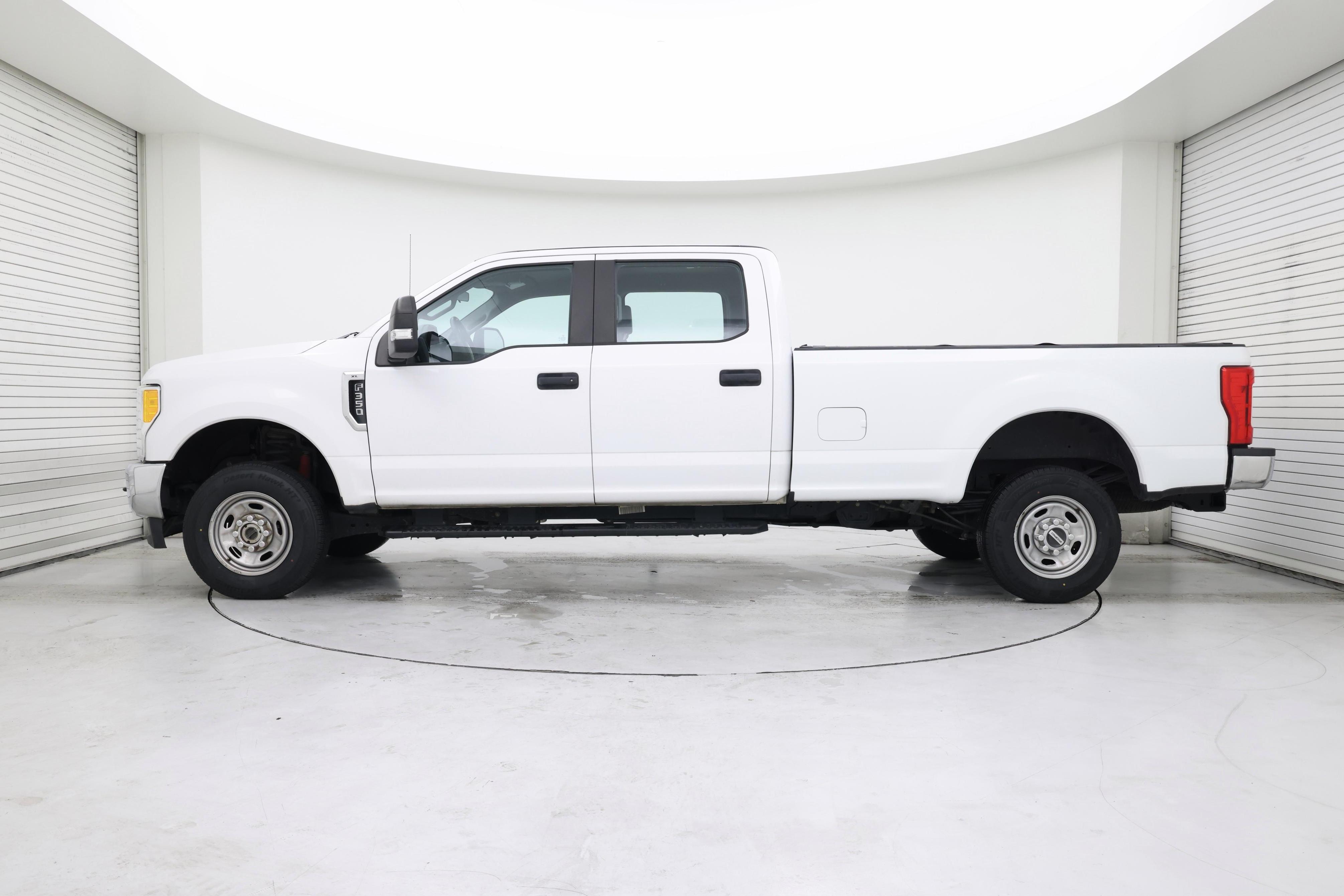 Thumbnail: 2017 Ford F-350 - 3