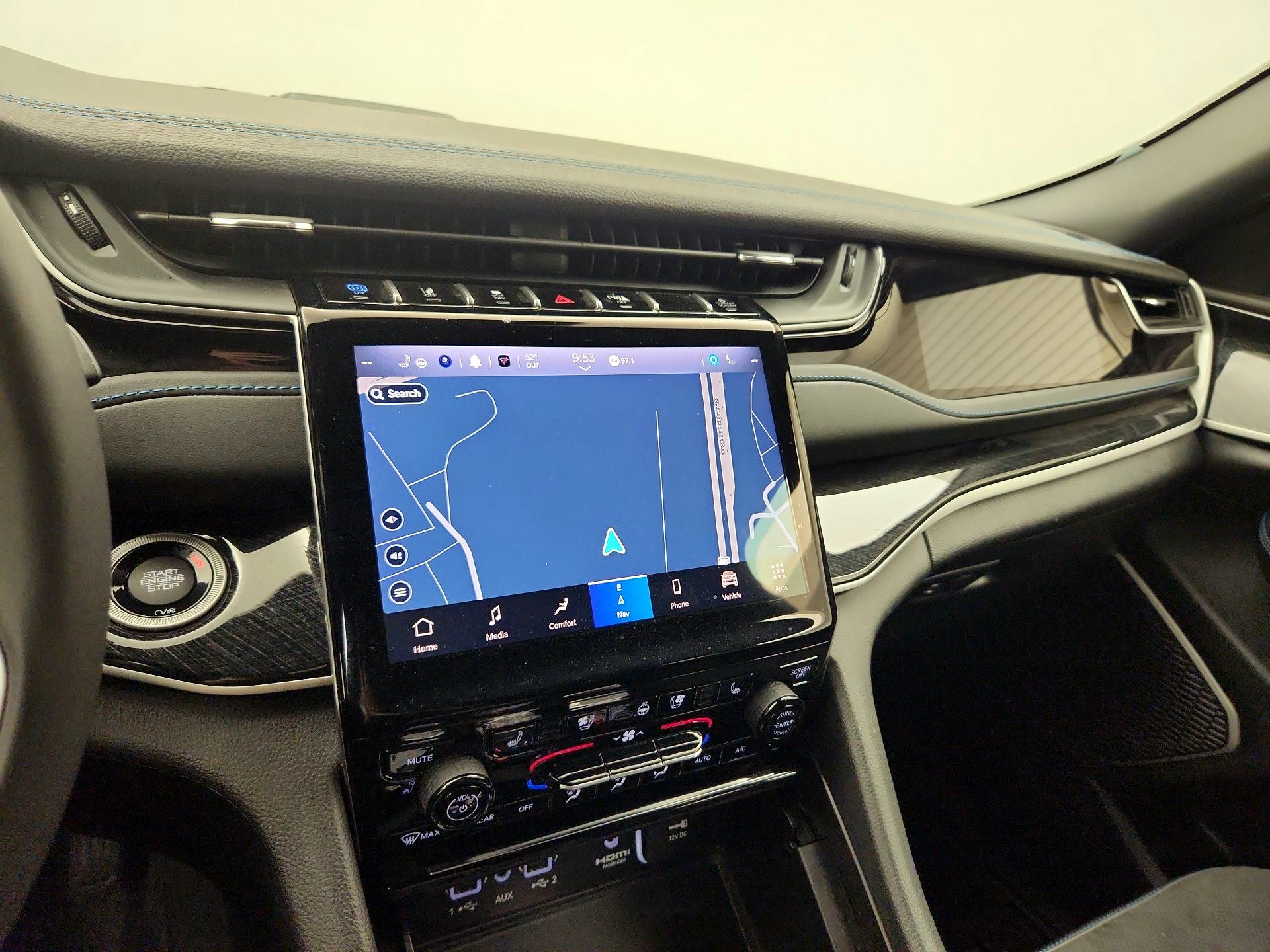 Thumbnail: 2023 Jeep Grand Cherokee - 14