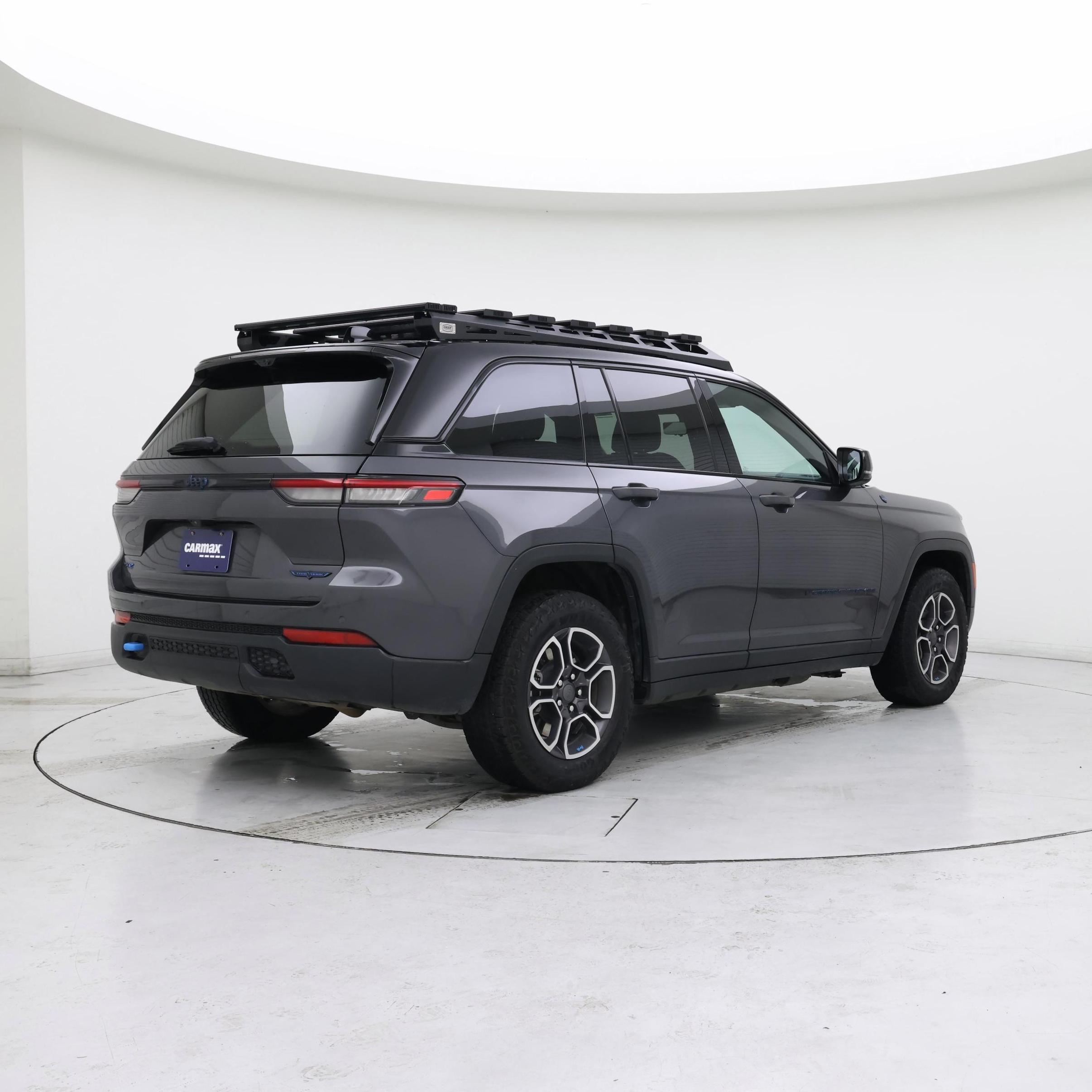 Thumbnail: 2023 Jeep Grand Cherokee - 8