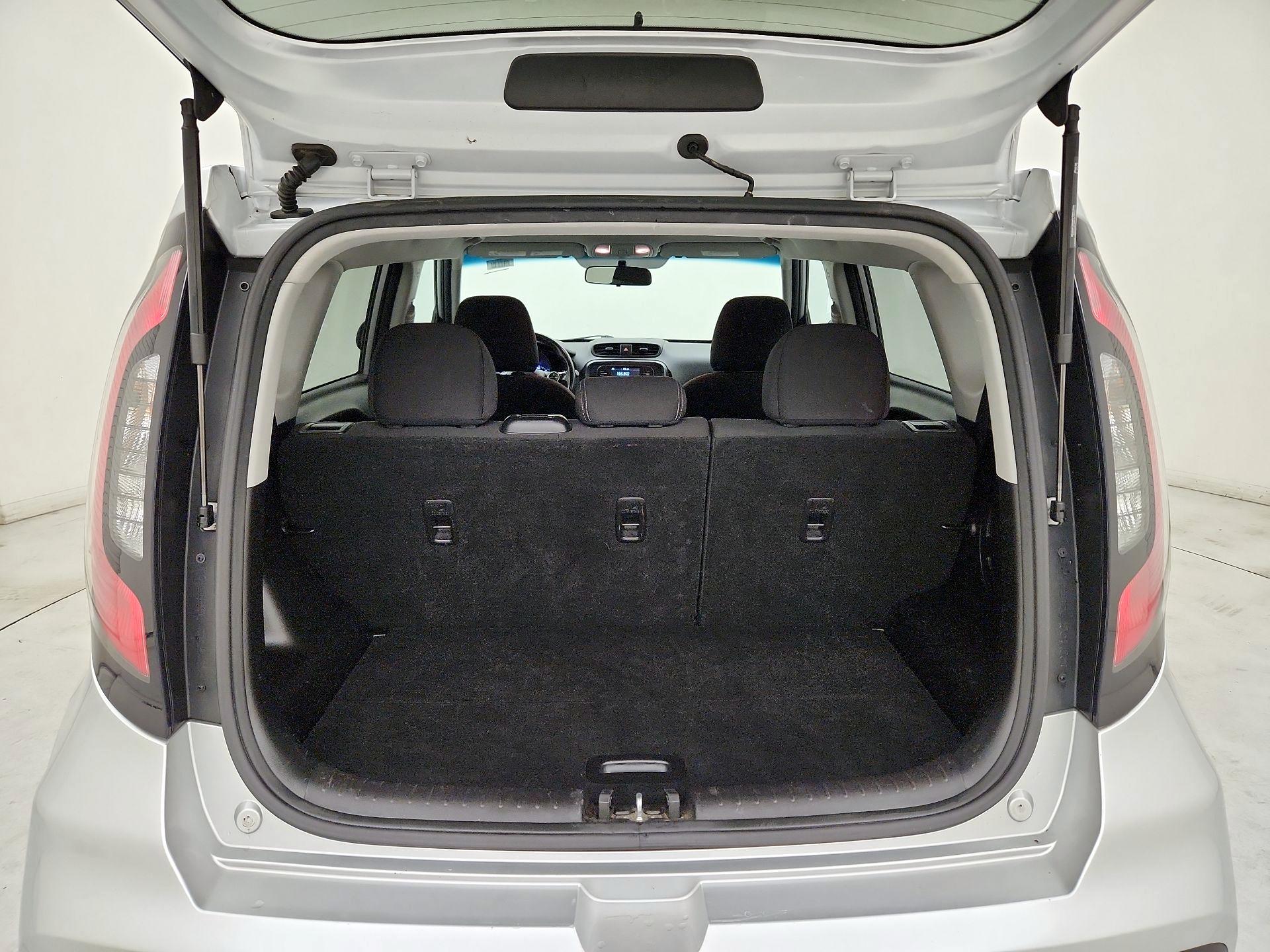 Thumbnail: 2019 Kia Soul - 20