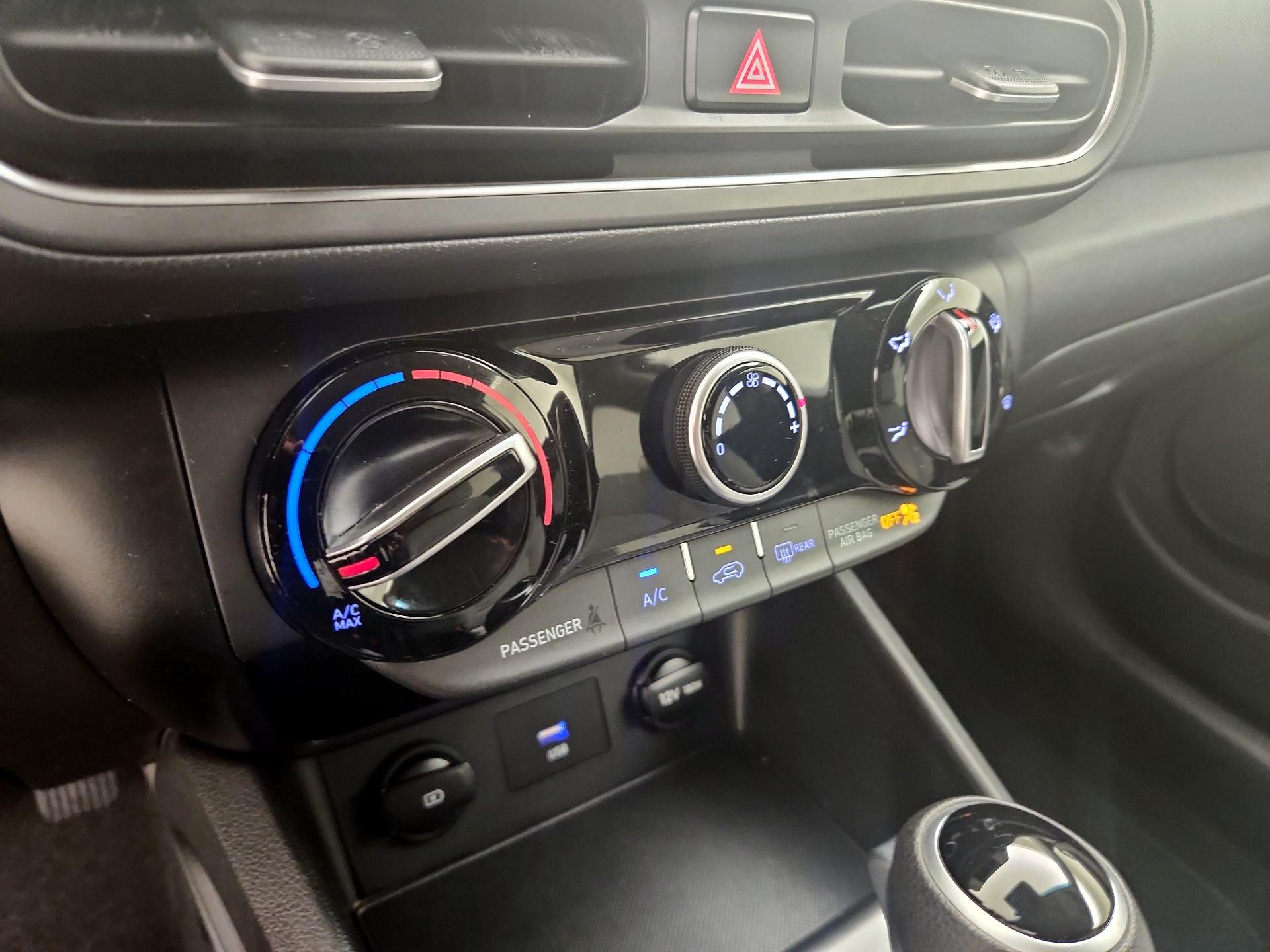 Thumbnail: 2022 Hyundai Kona - 16