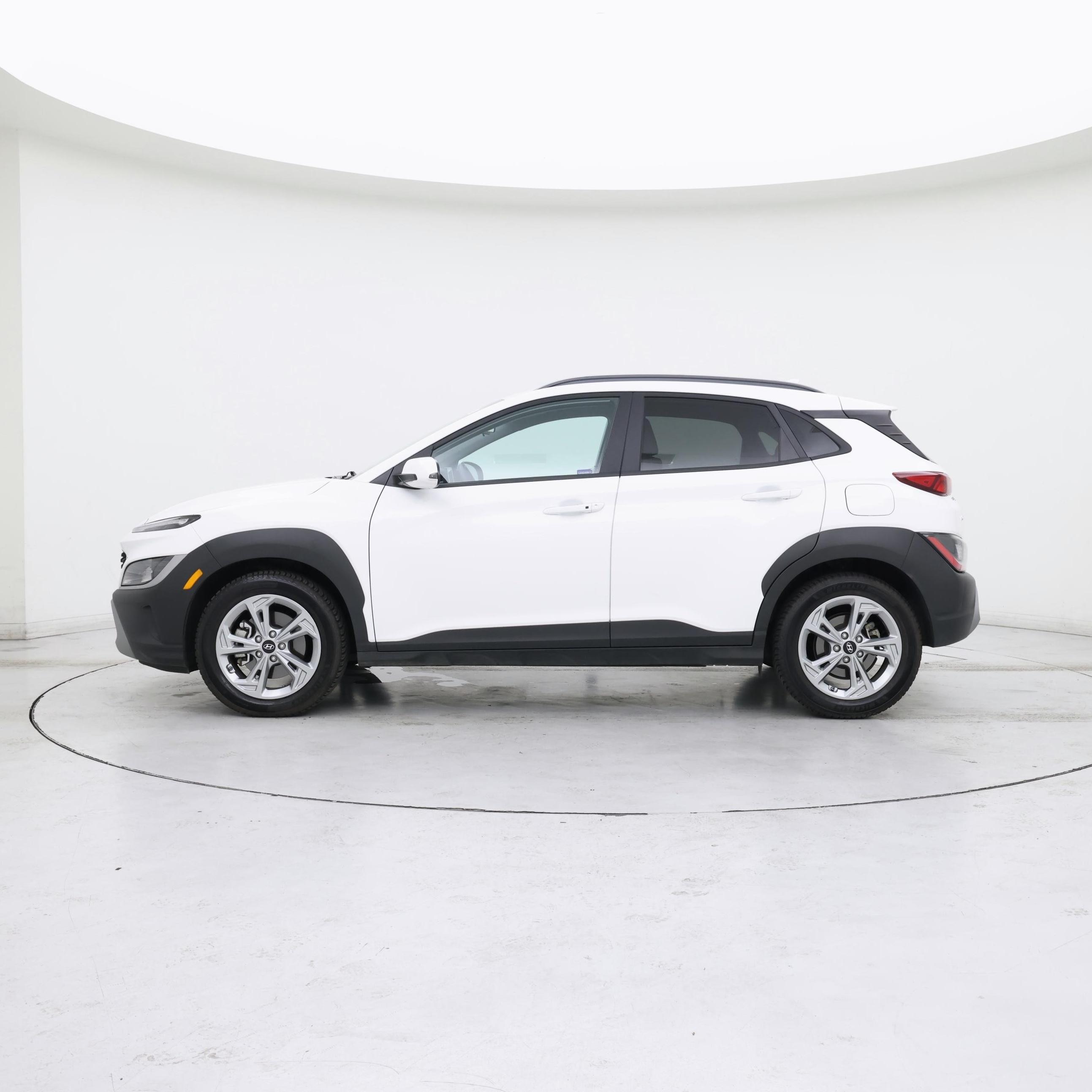 Thumbnail: 2022 Hyundai Kona - 3