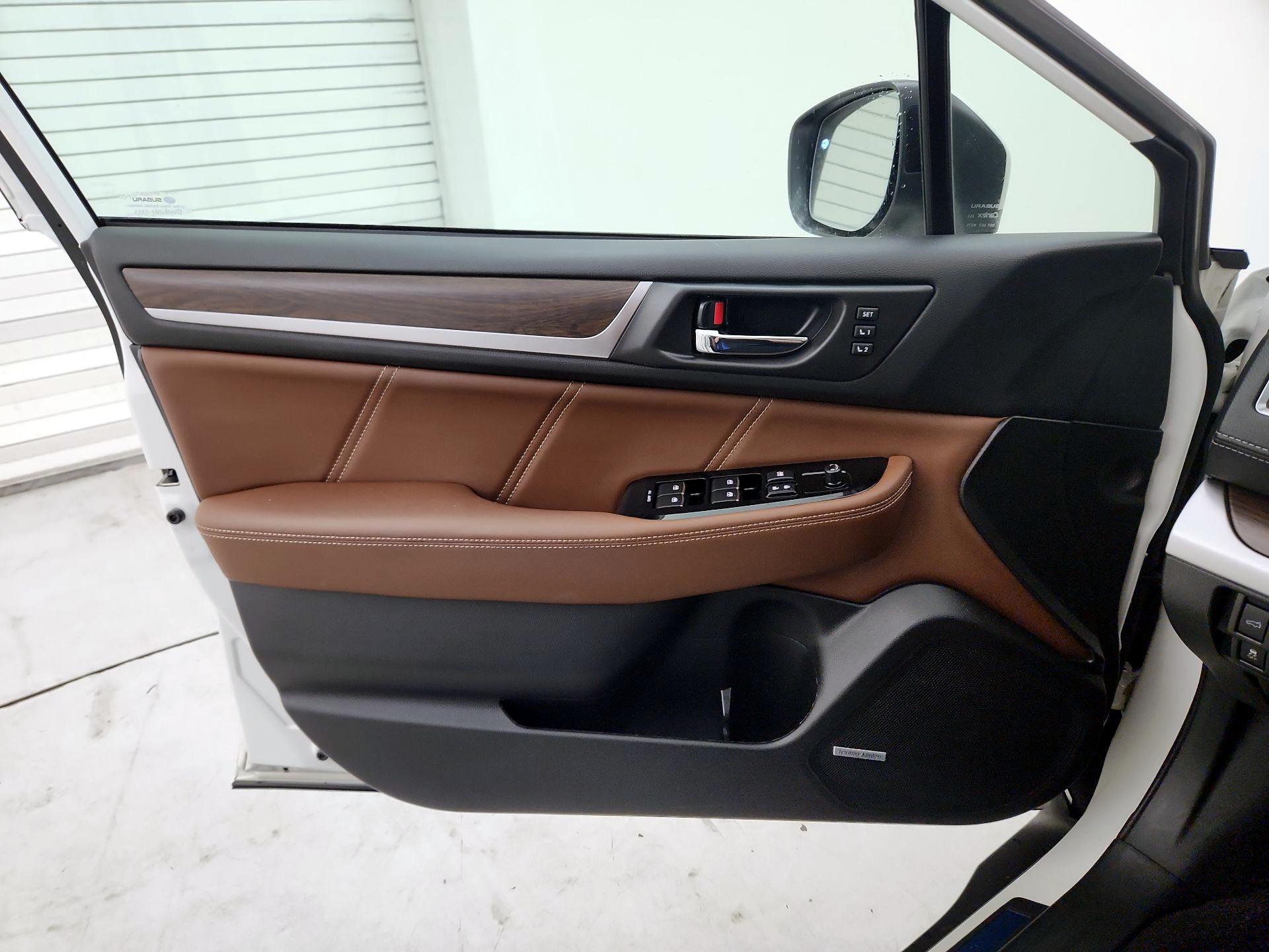 Thumbnail: 2018 Subaru Outback - 12