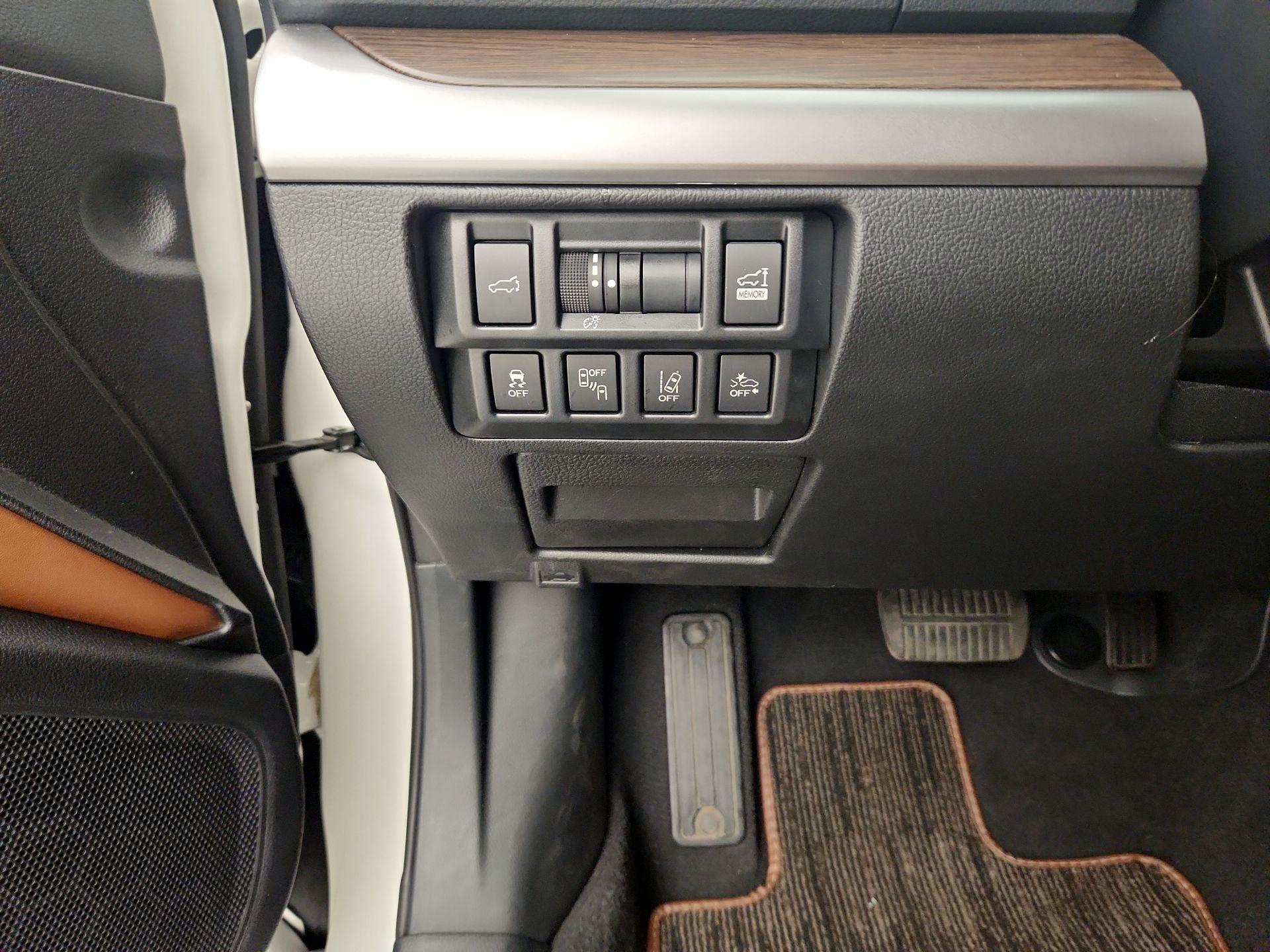 Thumbnail: 2018 Subaru Outback - 13