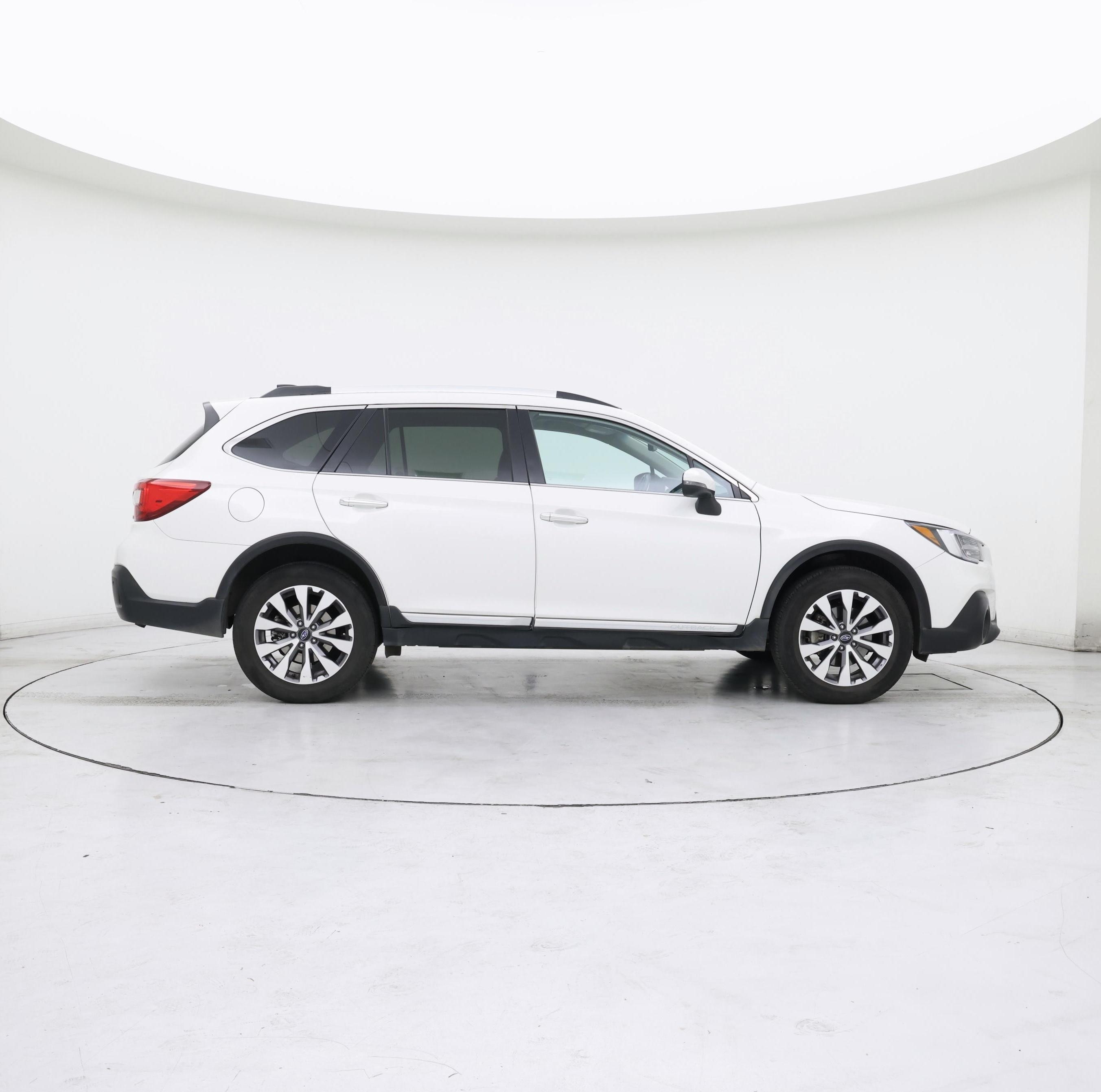 Thumbnail: 2018 Subaru Outback - 7