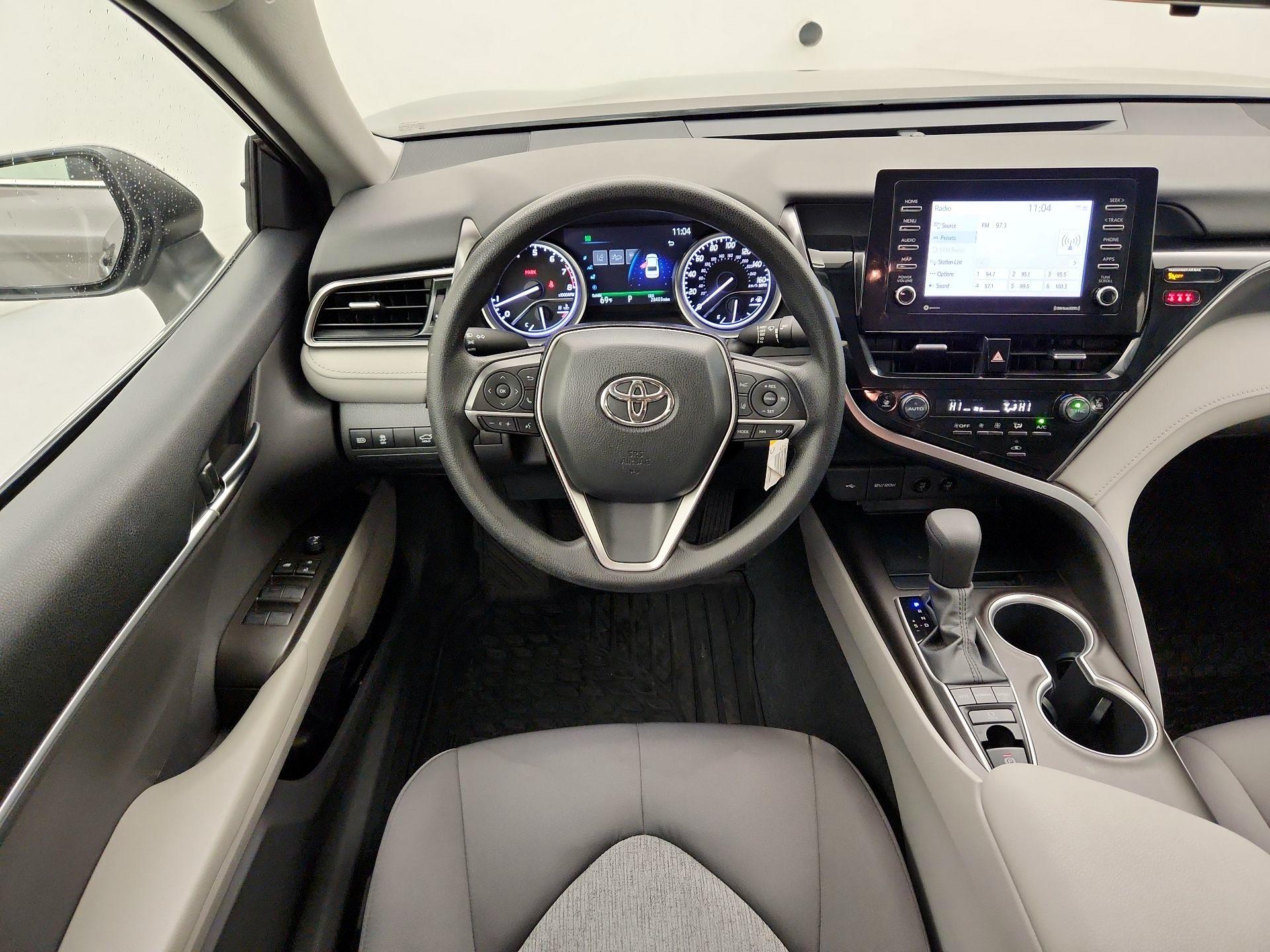 Thumbnail: 2022 Toyota Camry - 10