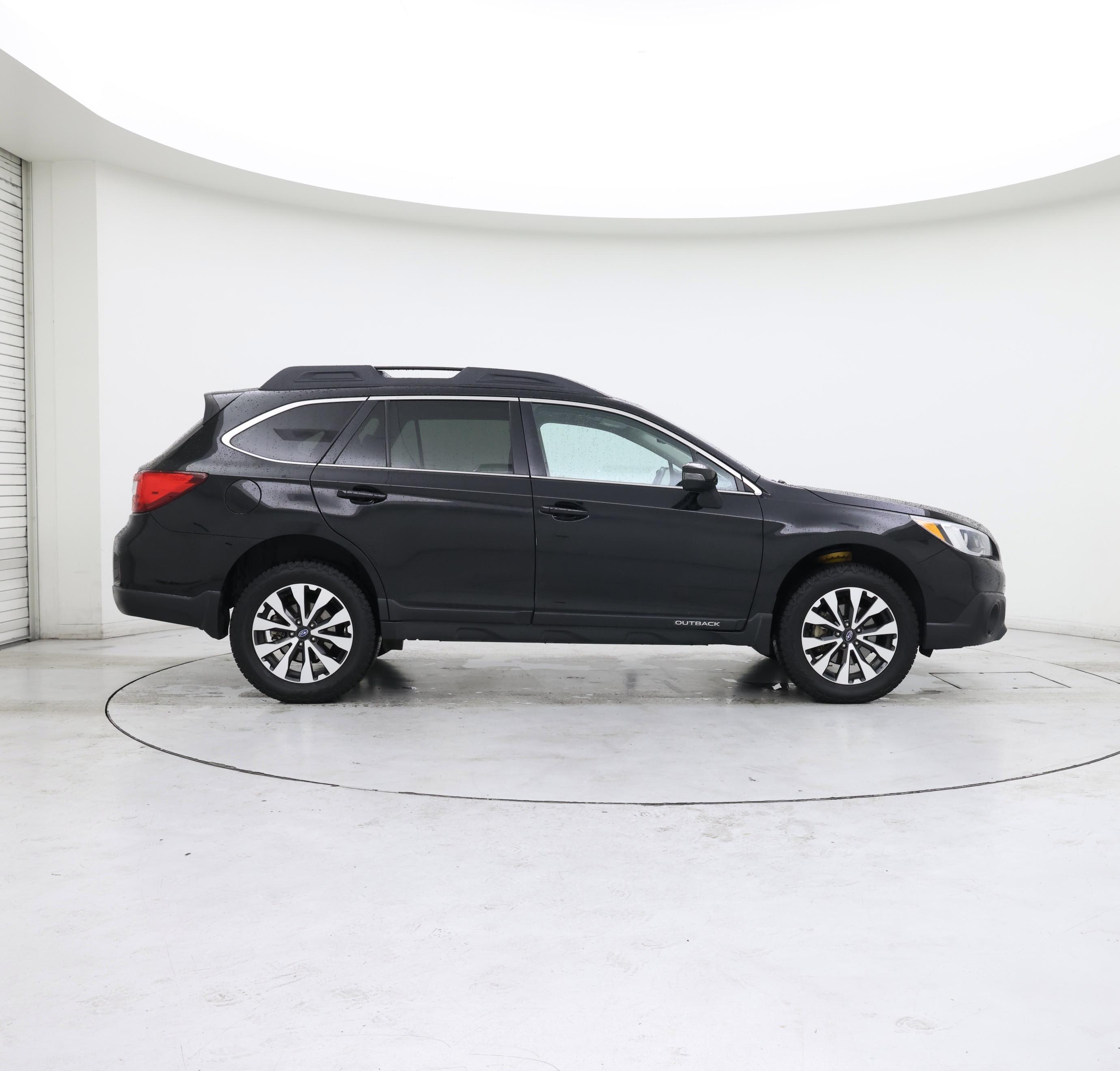 Thumbnail: 2017 Subaru Outback - 7