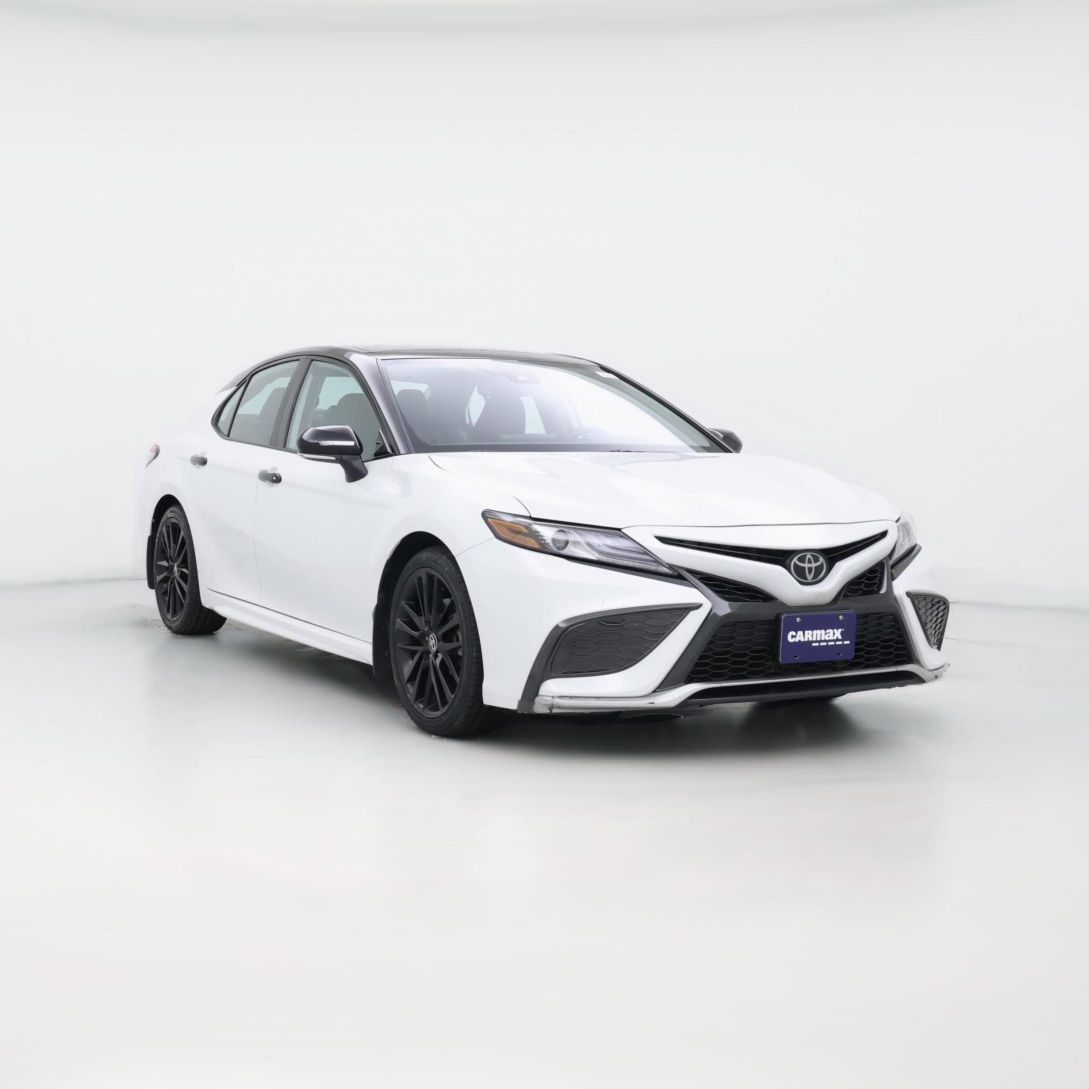 Thumbnail: 2022 Toyota Camry - 1
