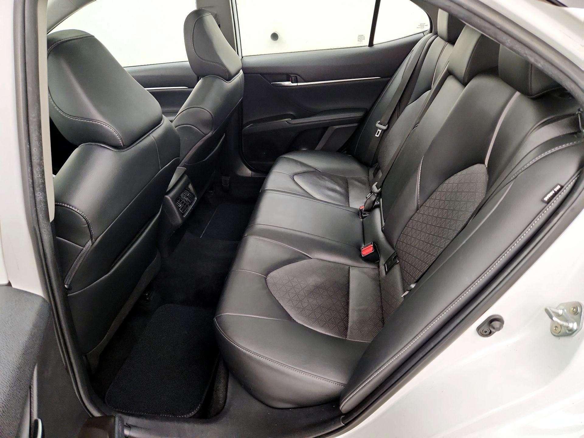 Thumbnail: 2022 Toyota Camry - 20