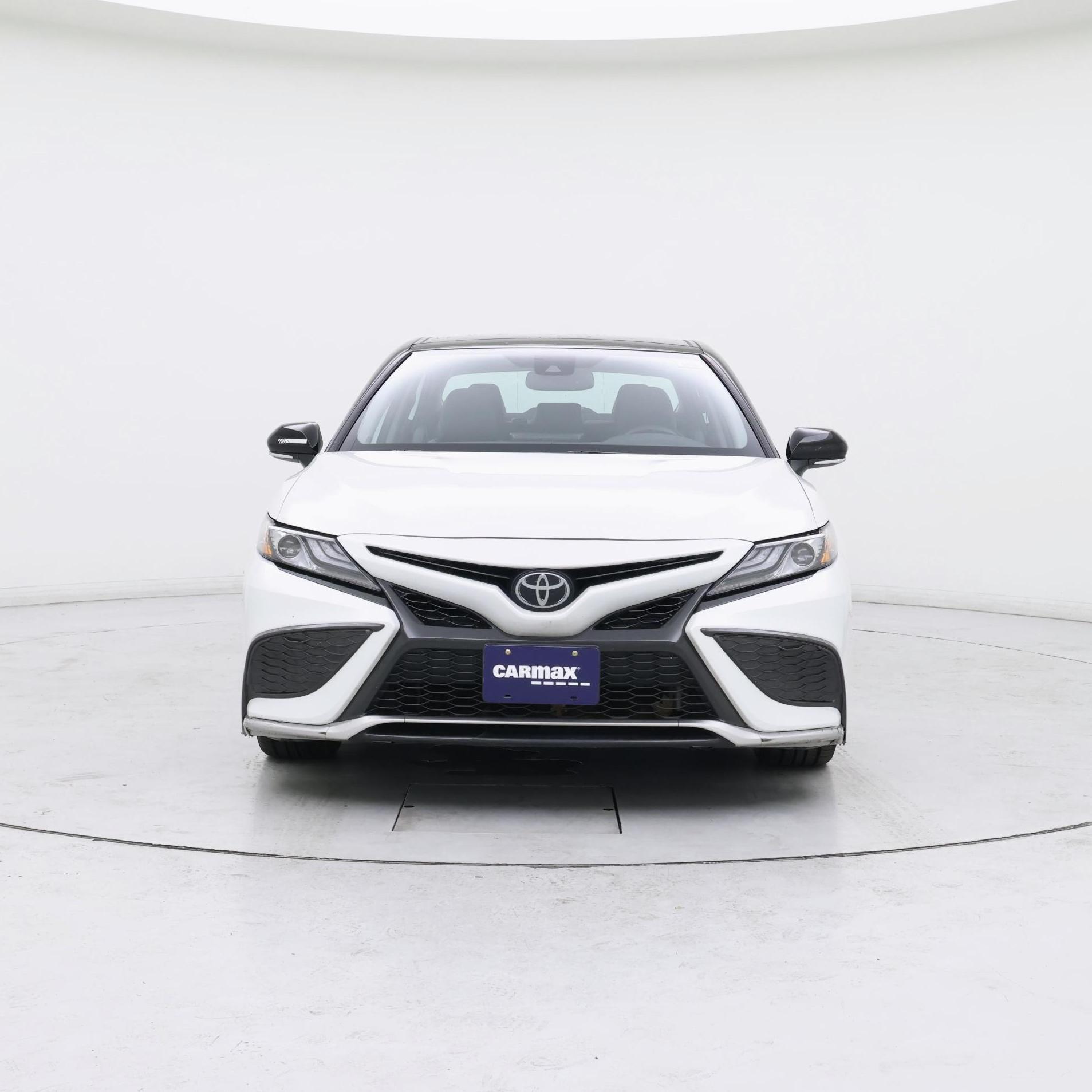 Thumbnail: 2022 Toyota Camry - 5