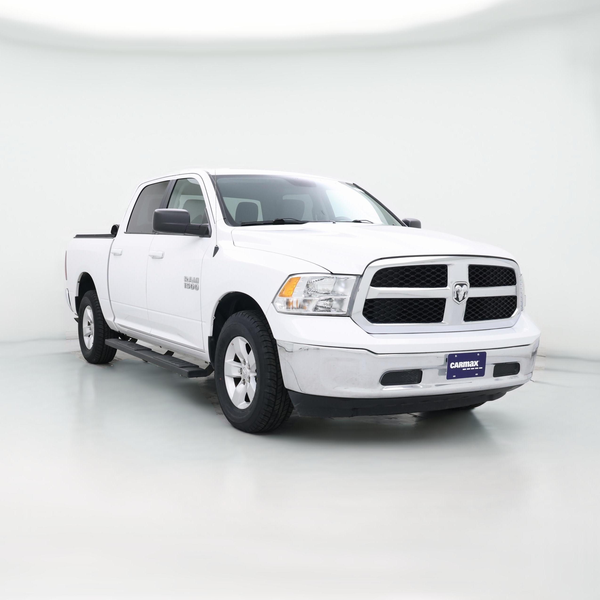 Thumbnail: 2021 RAM 1500 Classic - 1