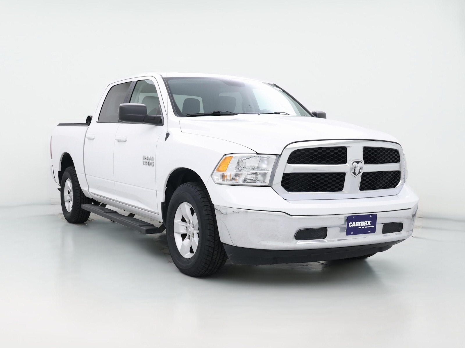 2021 RAM Ram 1500 Classic SLT