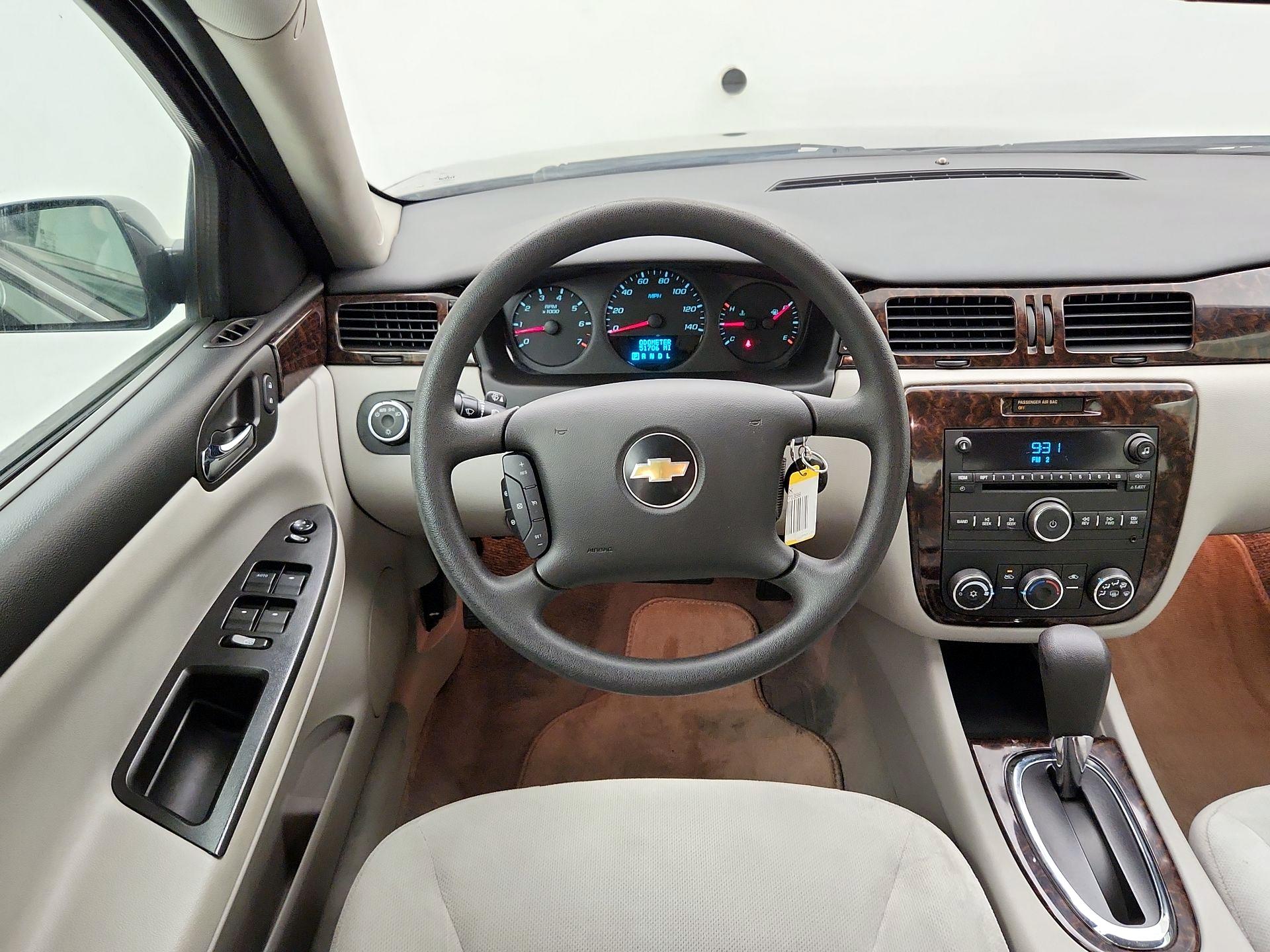 Thumbnail: 2015 Chevrolet Impala - 10