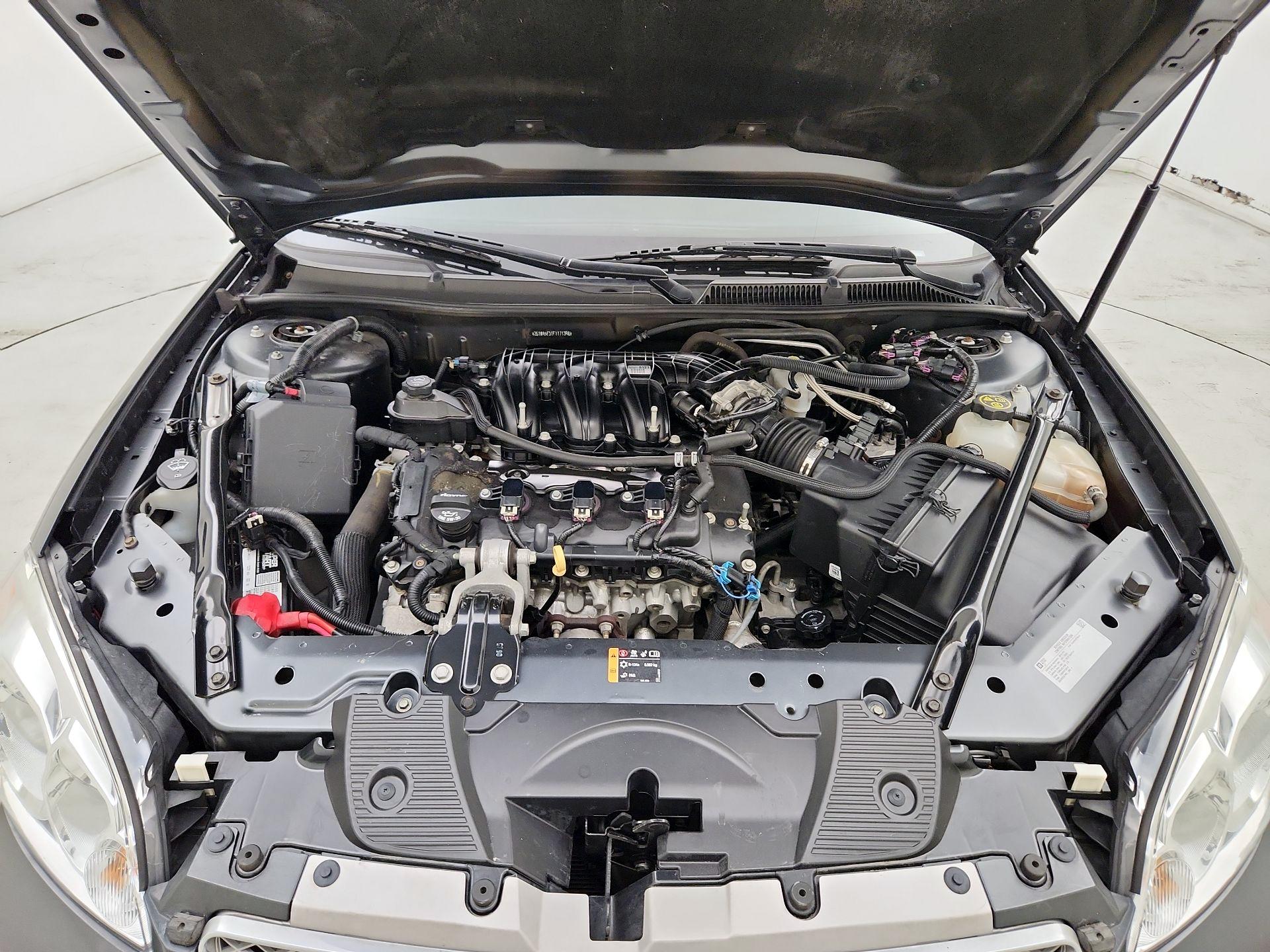 Thumbnail: 2015 Chevrolet Impala - 20