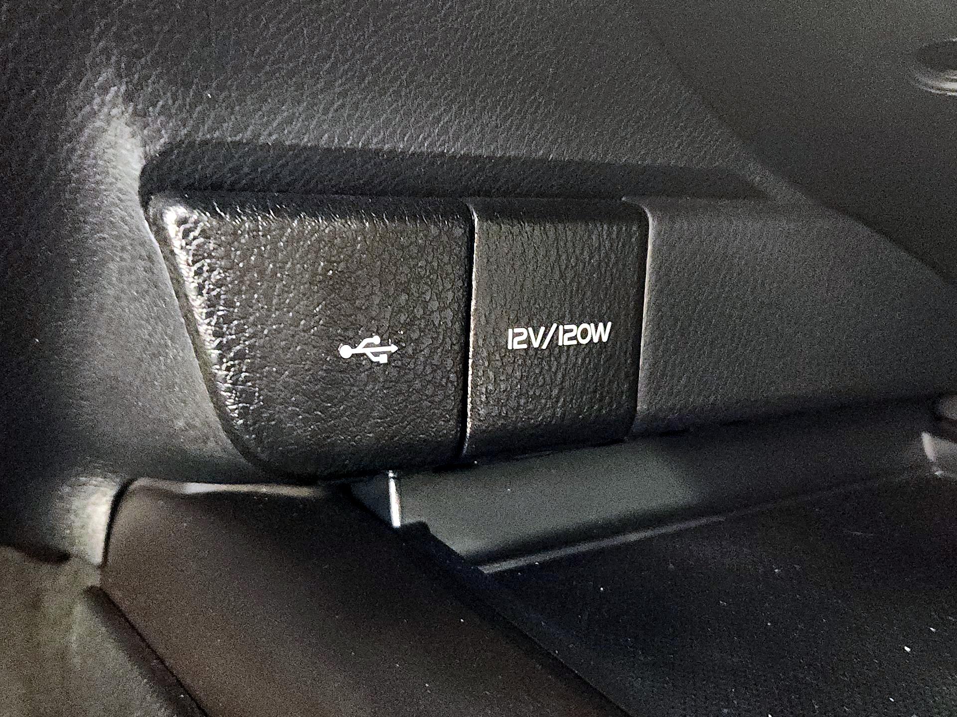 Thumbnail: 2023 Toyota Camry - 18