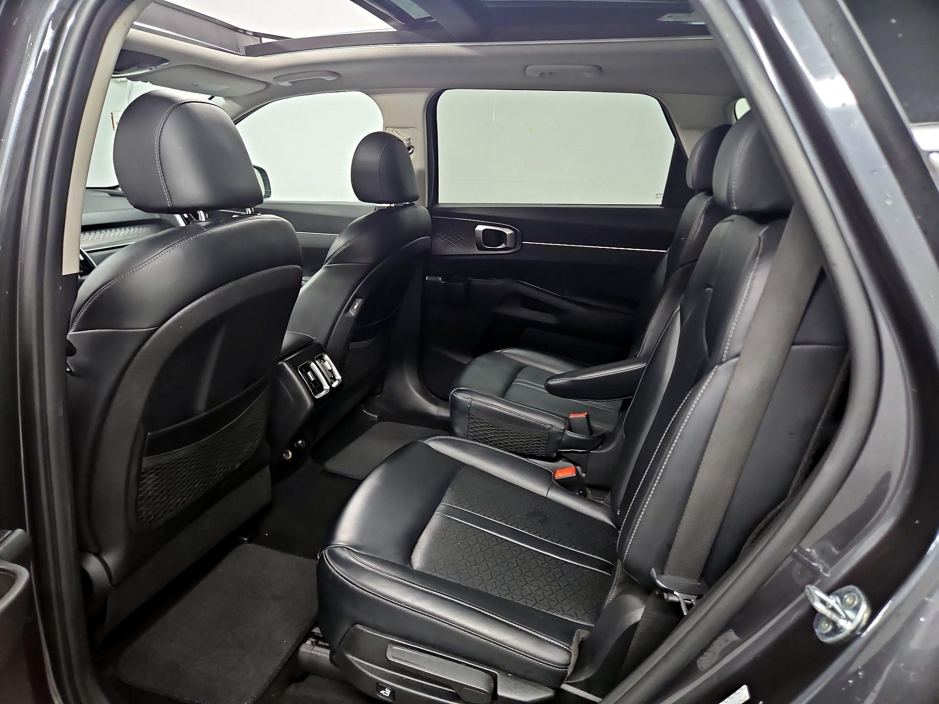 Thumbnail: 2021 Kia Sorento - 20