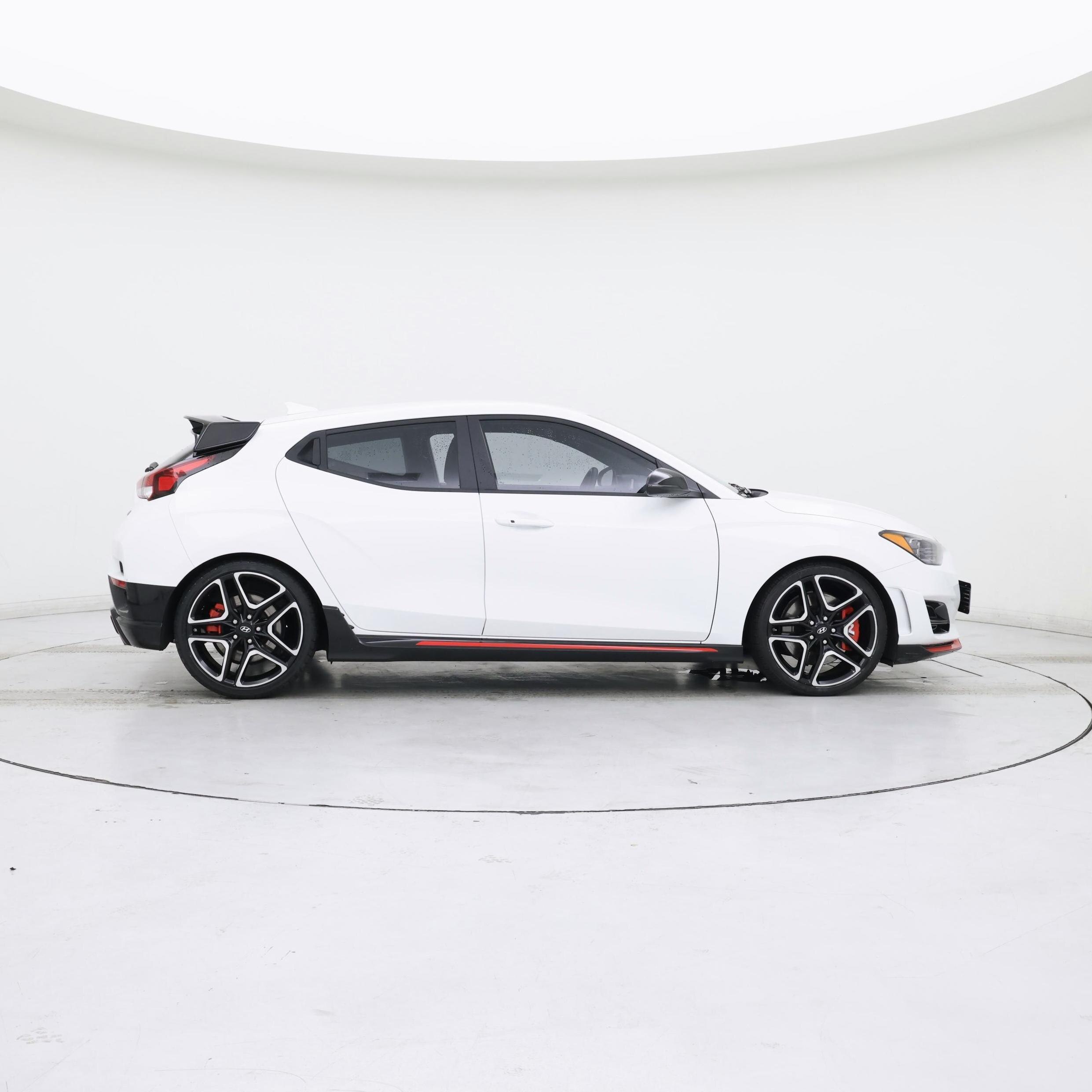 Thumbnail: 2022 Hyundai Veloster - 7