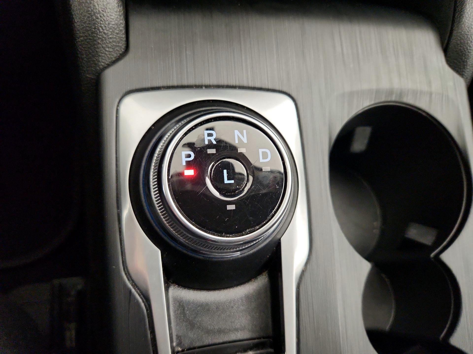Thumbnail: 2023 Ford Escape - 18