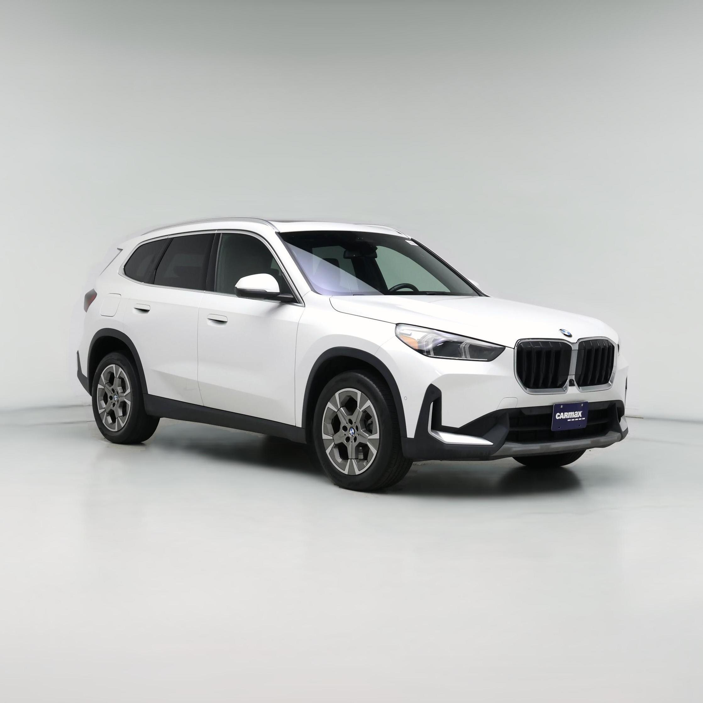 Thumbnail: 2023 BMW X1 - 1