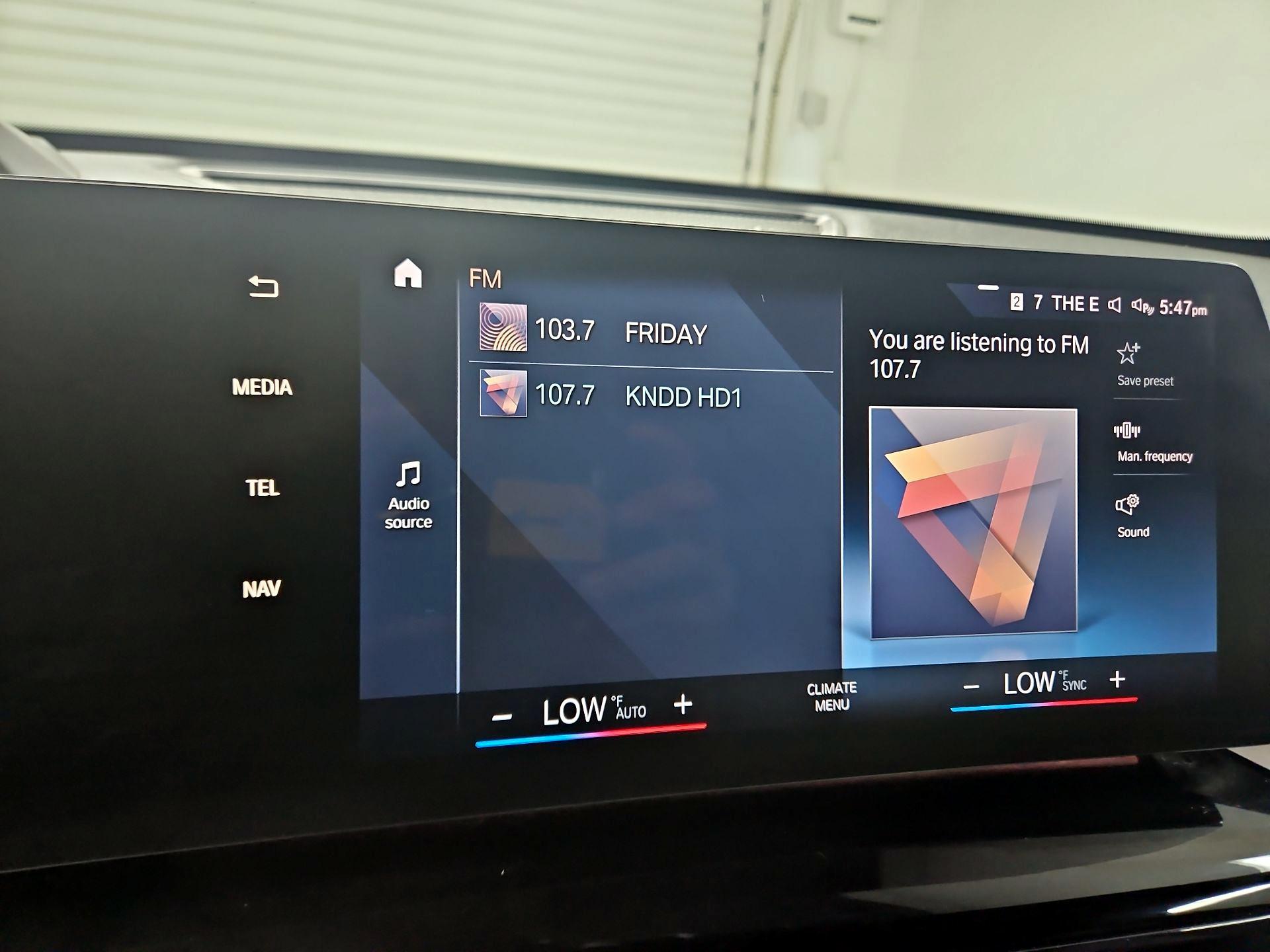 Thumbnail: 2023 BMW X1 - 16