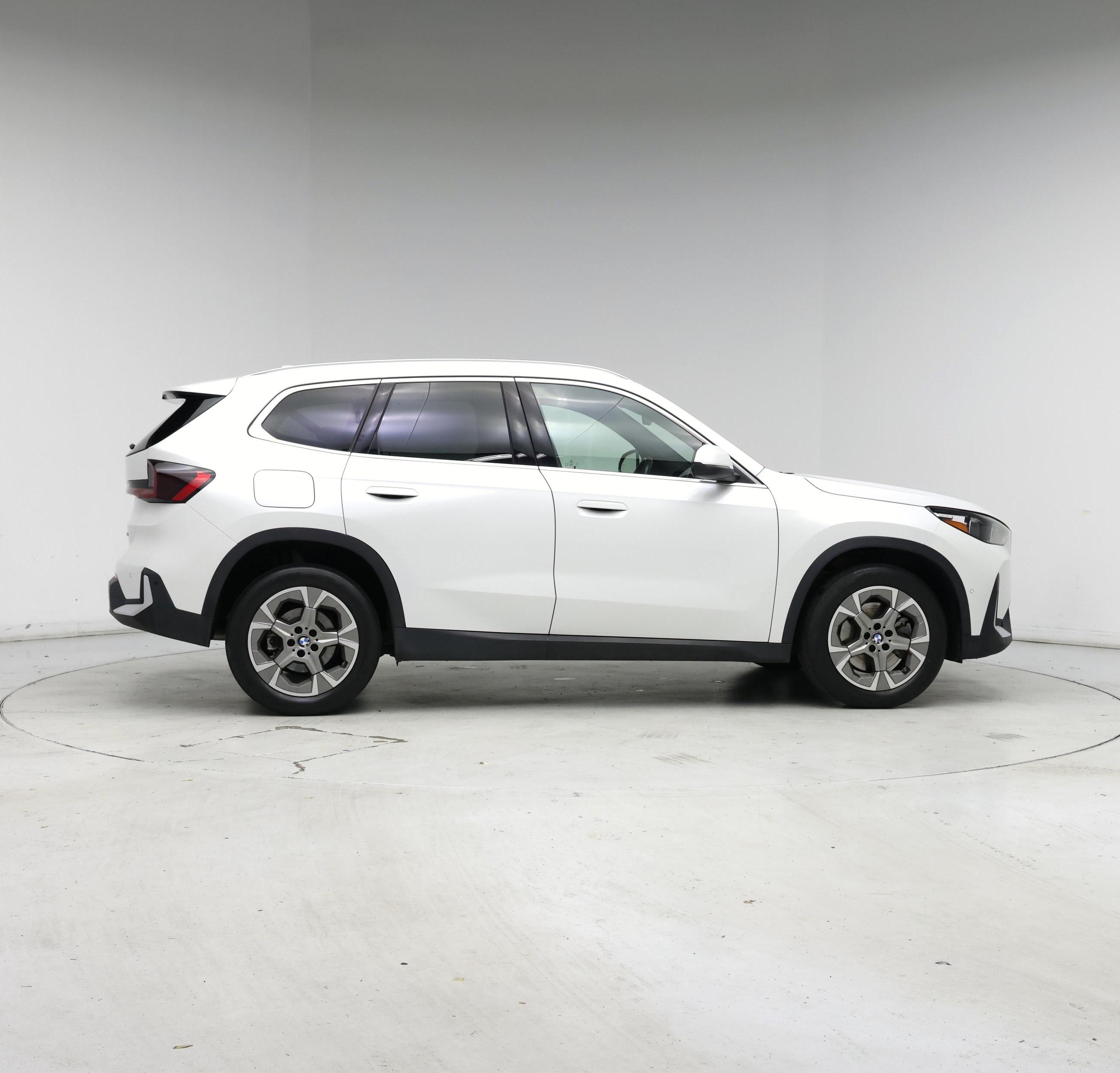 Thumbnail: 2023 BMW X1 - 7