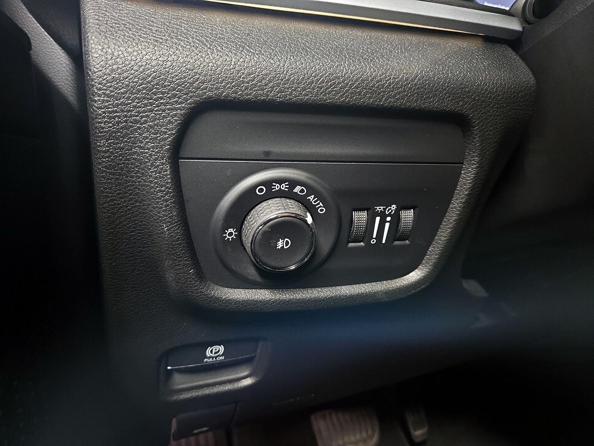 Thumbnail: 2024 Jeep Grand Cherokee L - 13