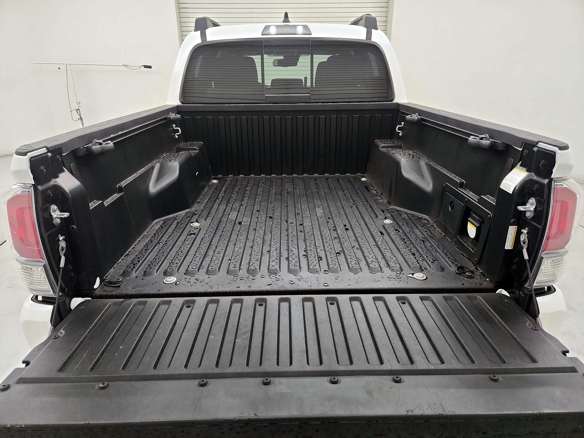 Thumbnail: 2022 Toyota Tacoma - 20