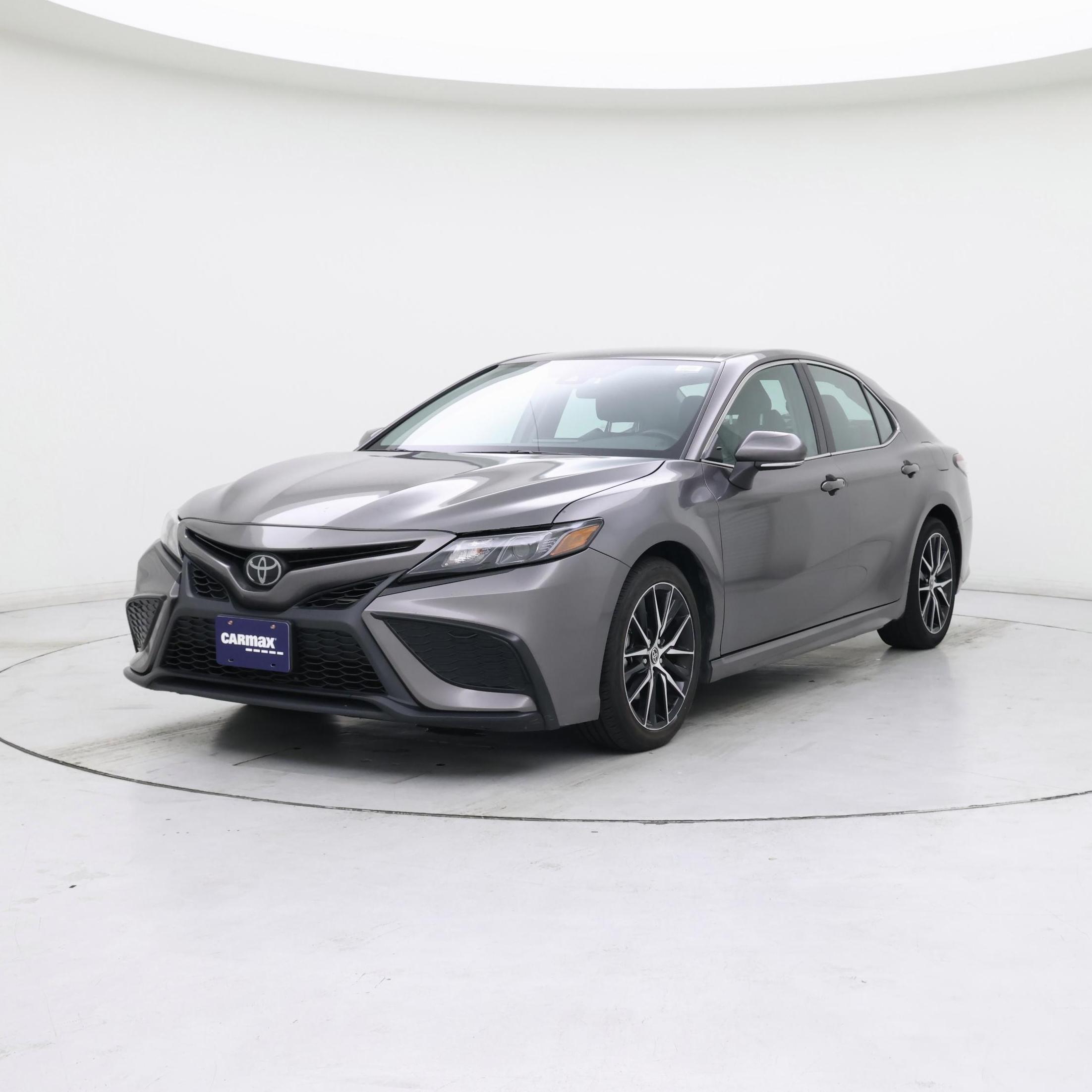 Thumbnail: 2022 Toyota Camry - 4
