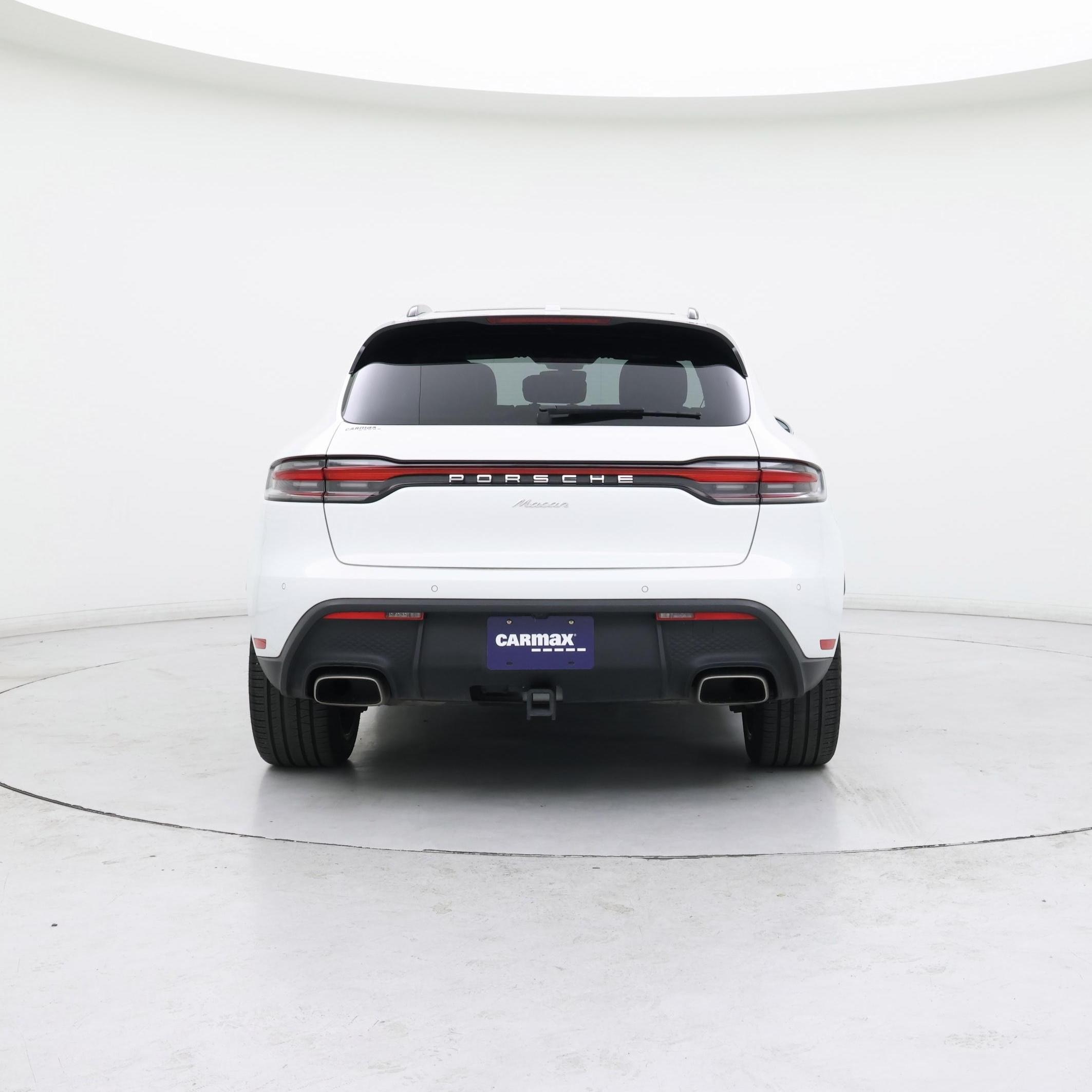 Thumbnail: 2023 Porsche Macan - 6