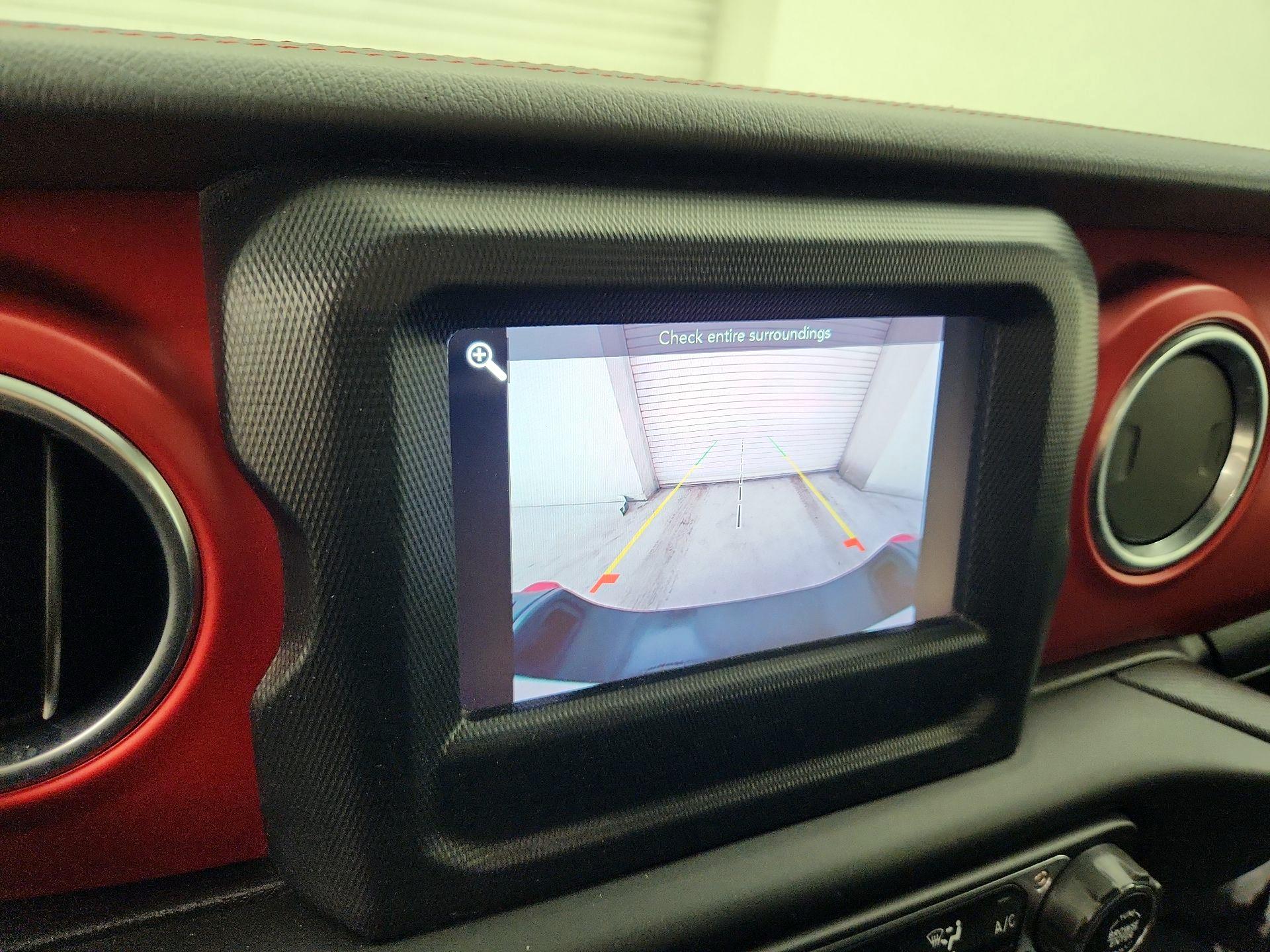 Thumbnail: 2020 Jeep Gladiator - 14