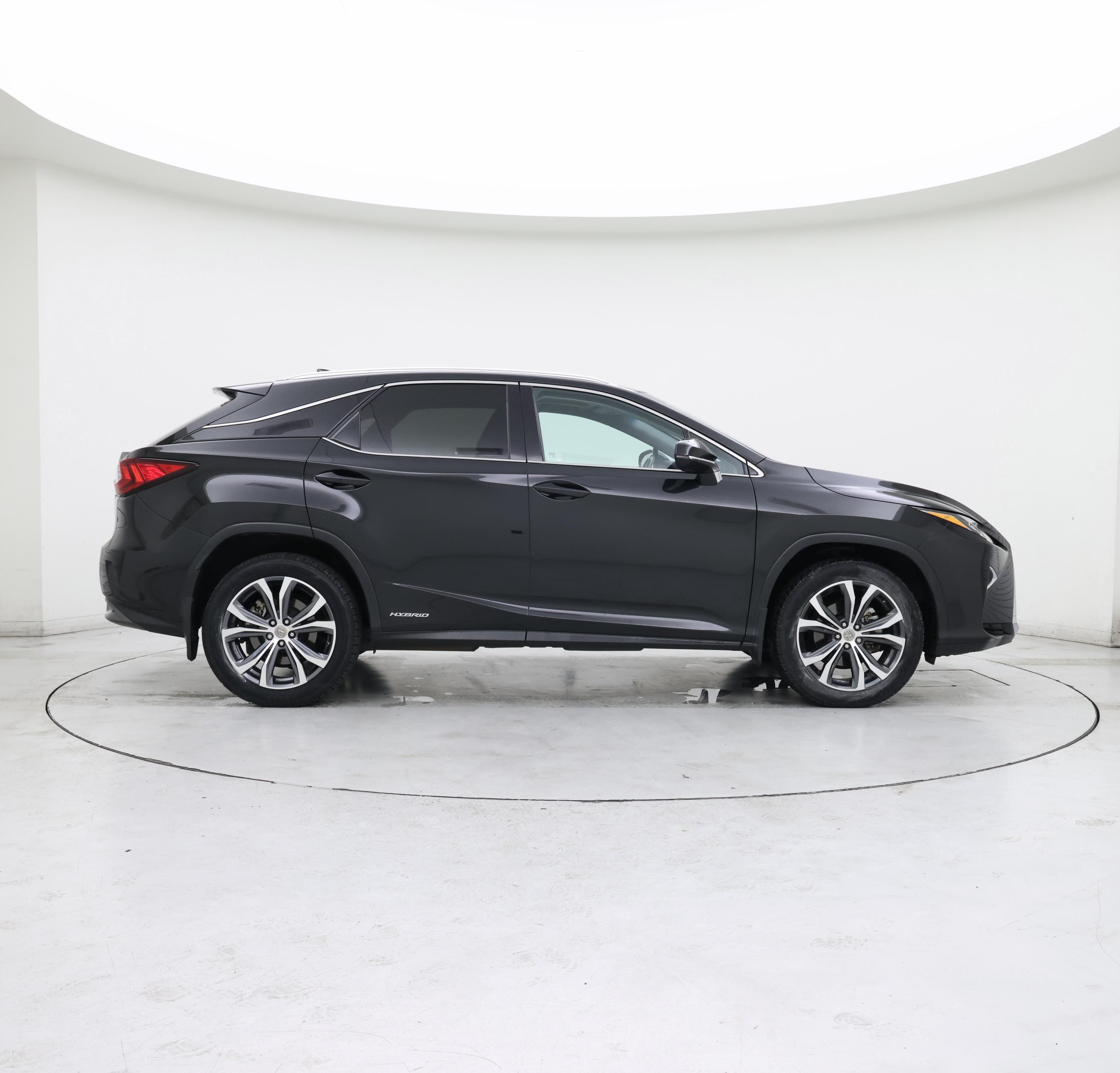 Thumbnail: 2017 Lexus RX - 7