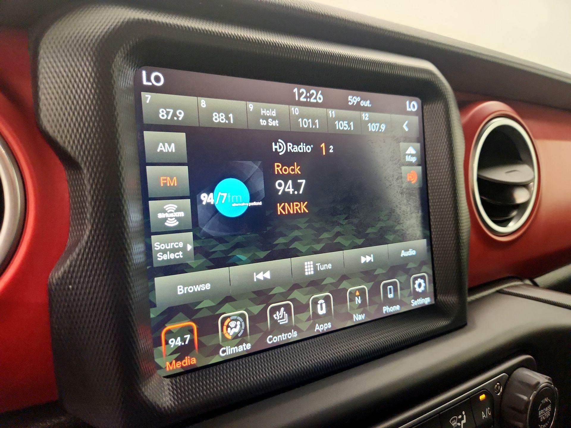 Thumbnail: 2019 Jeep Wrangler - 16