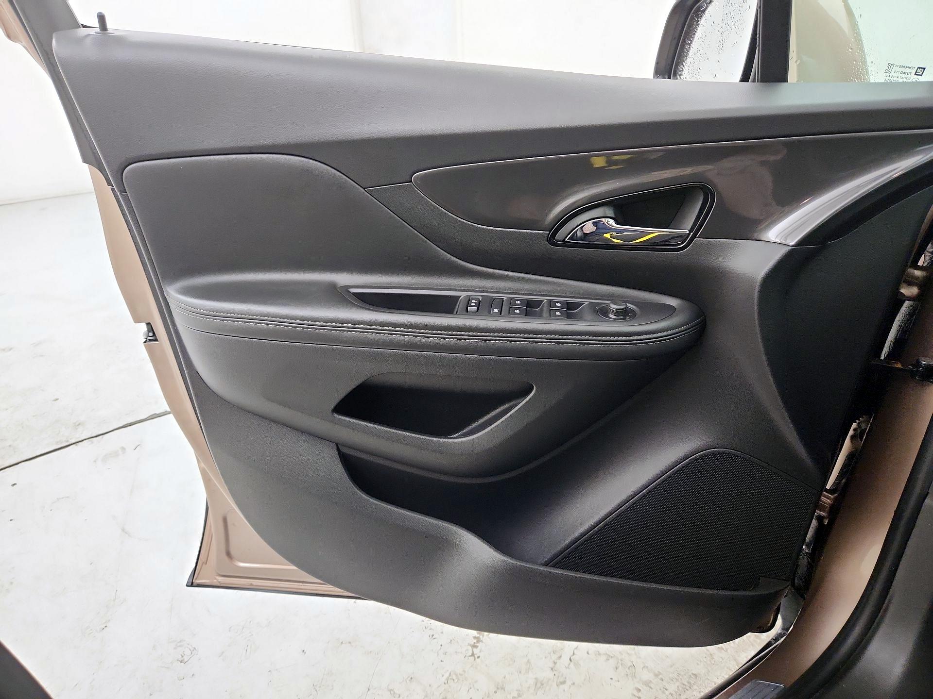 Thumbnail: 2018 Buick Encore - 12