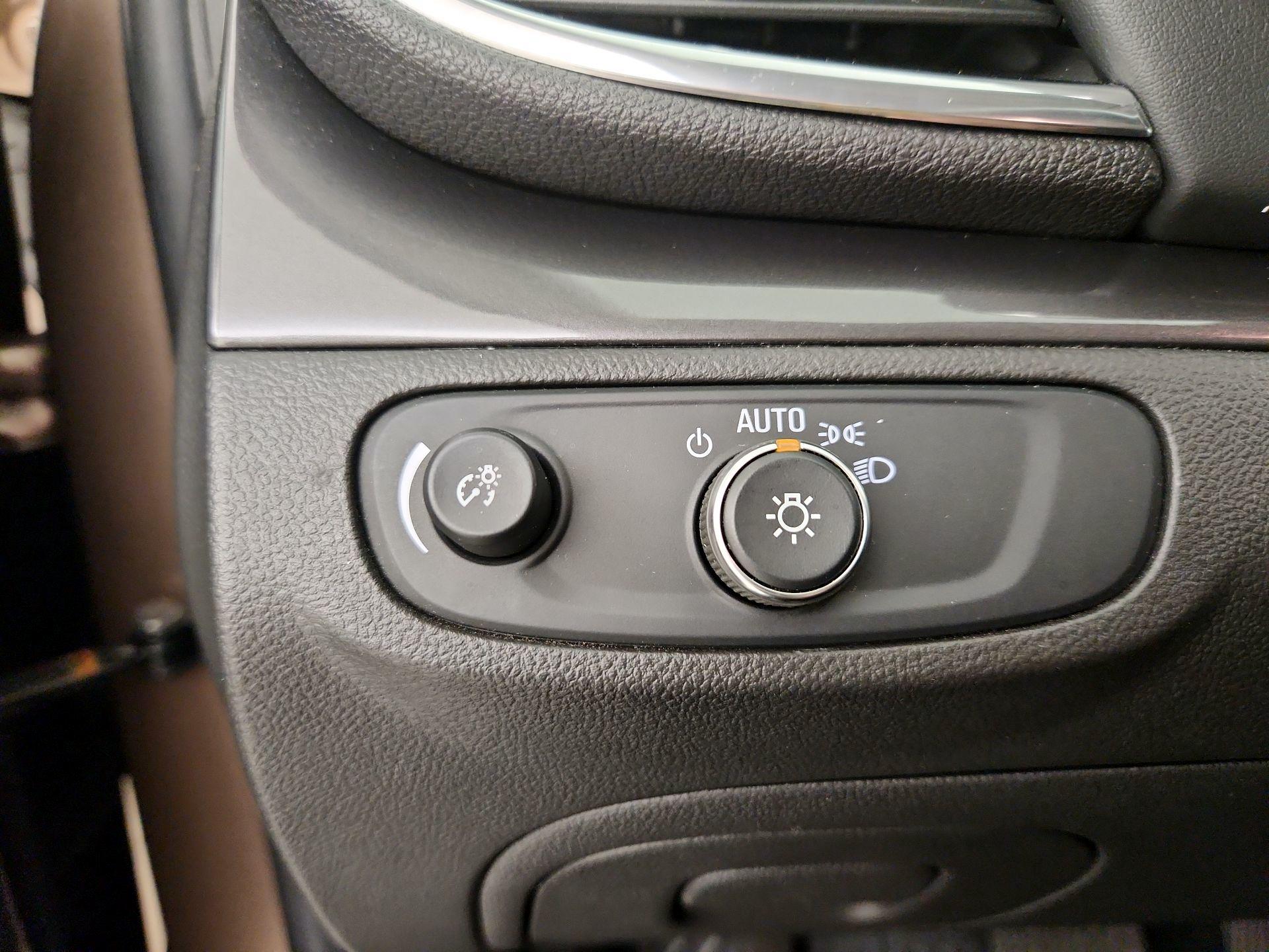 Thumbnail: 2018 Buick Encore - 13