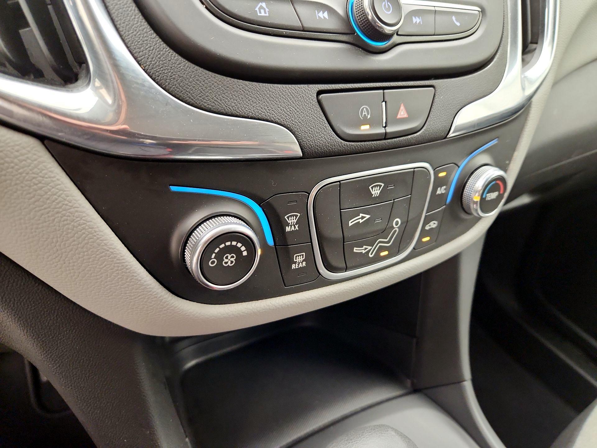 Thumbnail: 2023 Chevrolet Equinox - 16