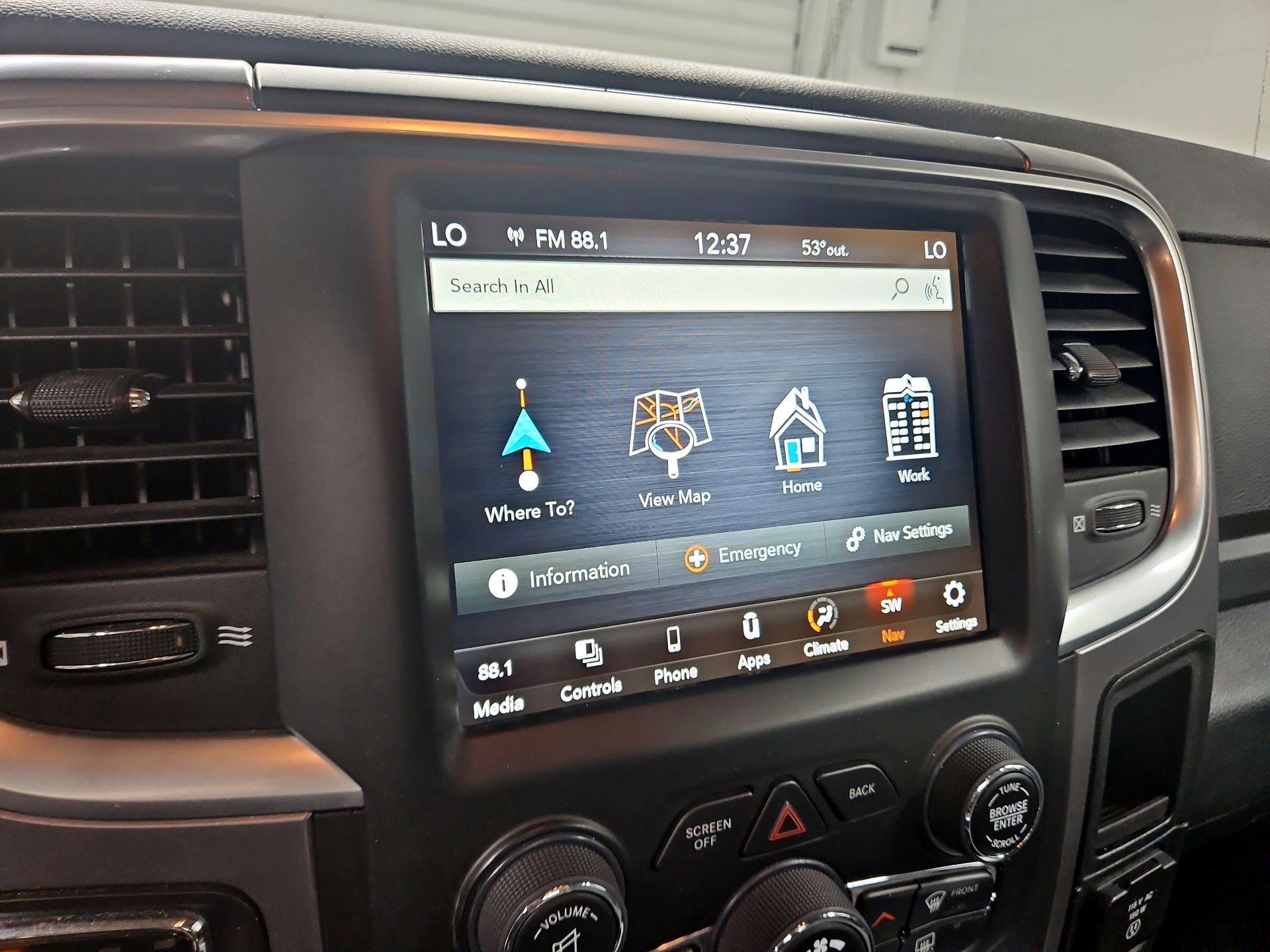 Thumbnail: 2023 RAM 1500 Classic - 14