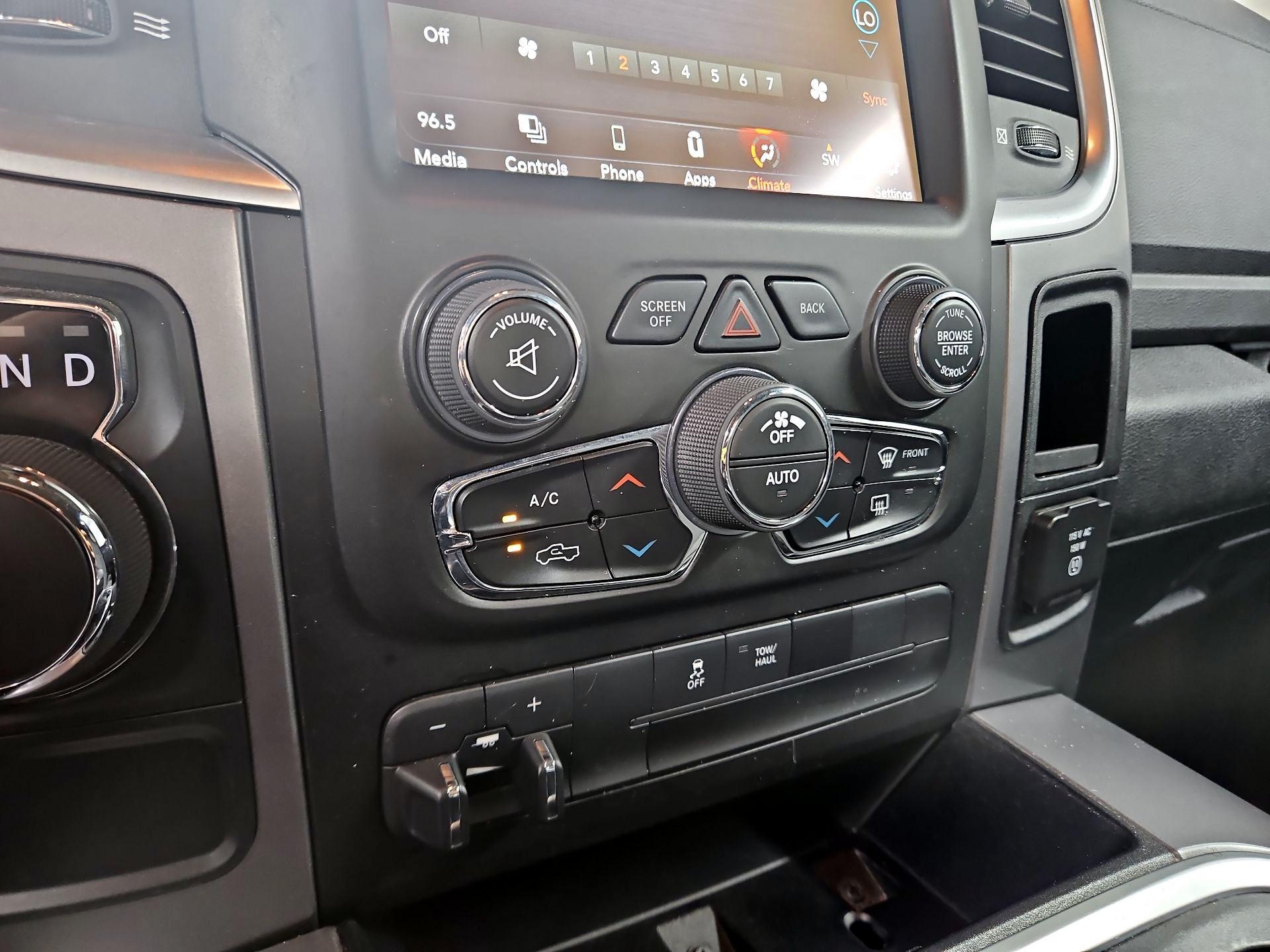 Thumbnail: 2023 RAM 1500 Classic - 17