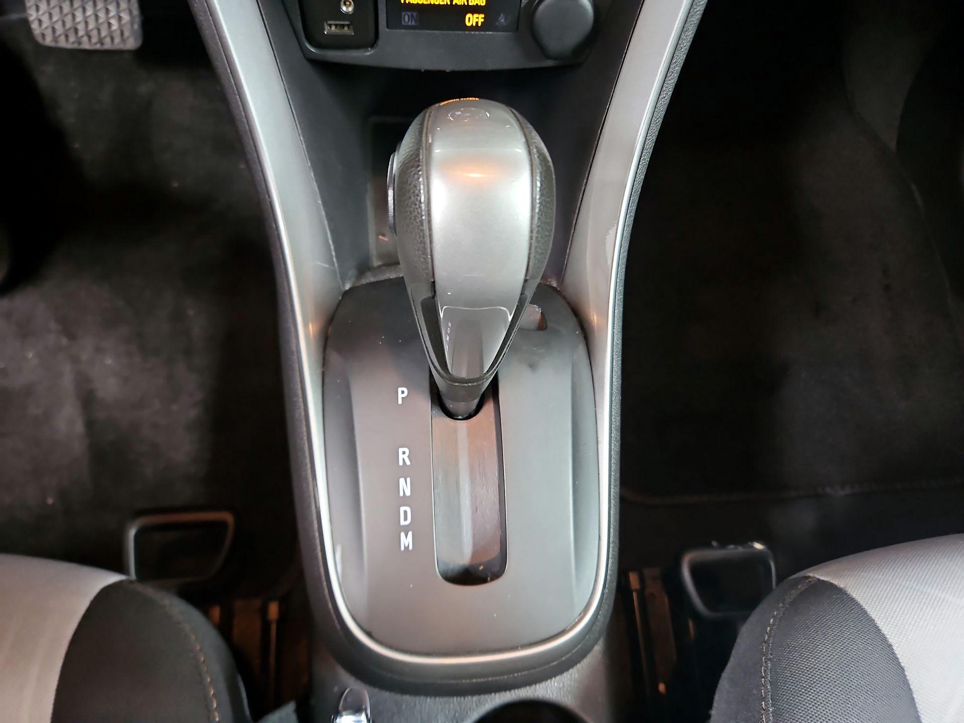 Thumbnail: 2020 Chevrolet Trax - 17